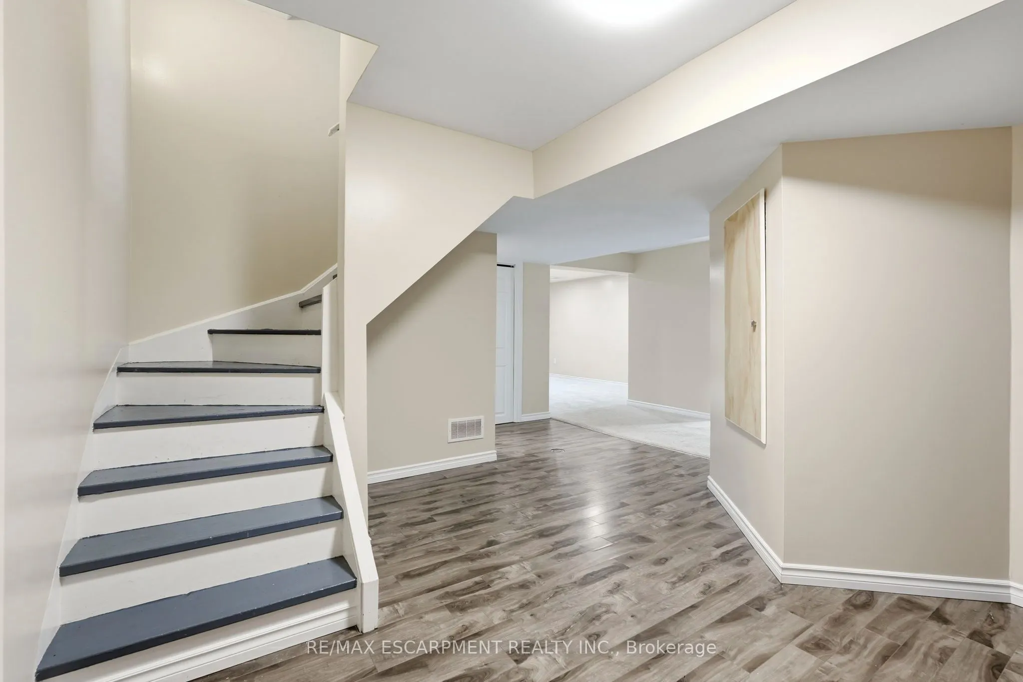 18 Sable Drive