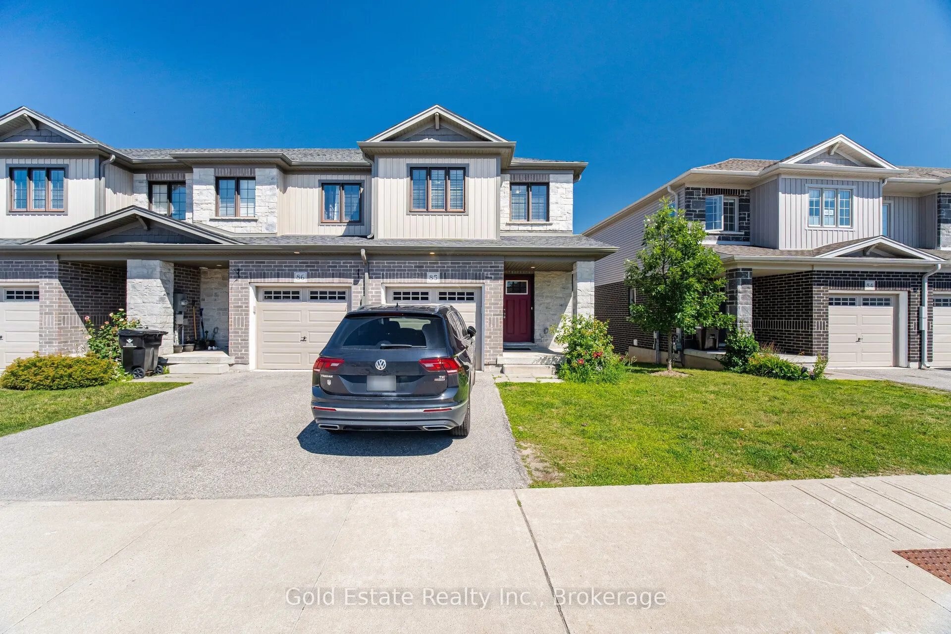 135 Hardcastle Drive #85