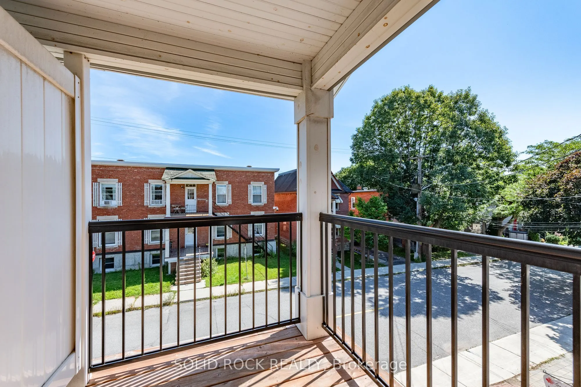 134 Concord Street S