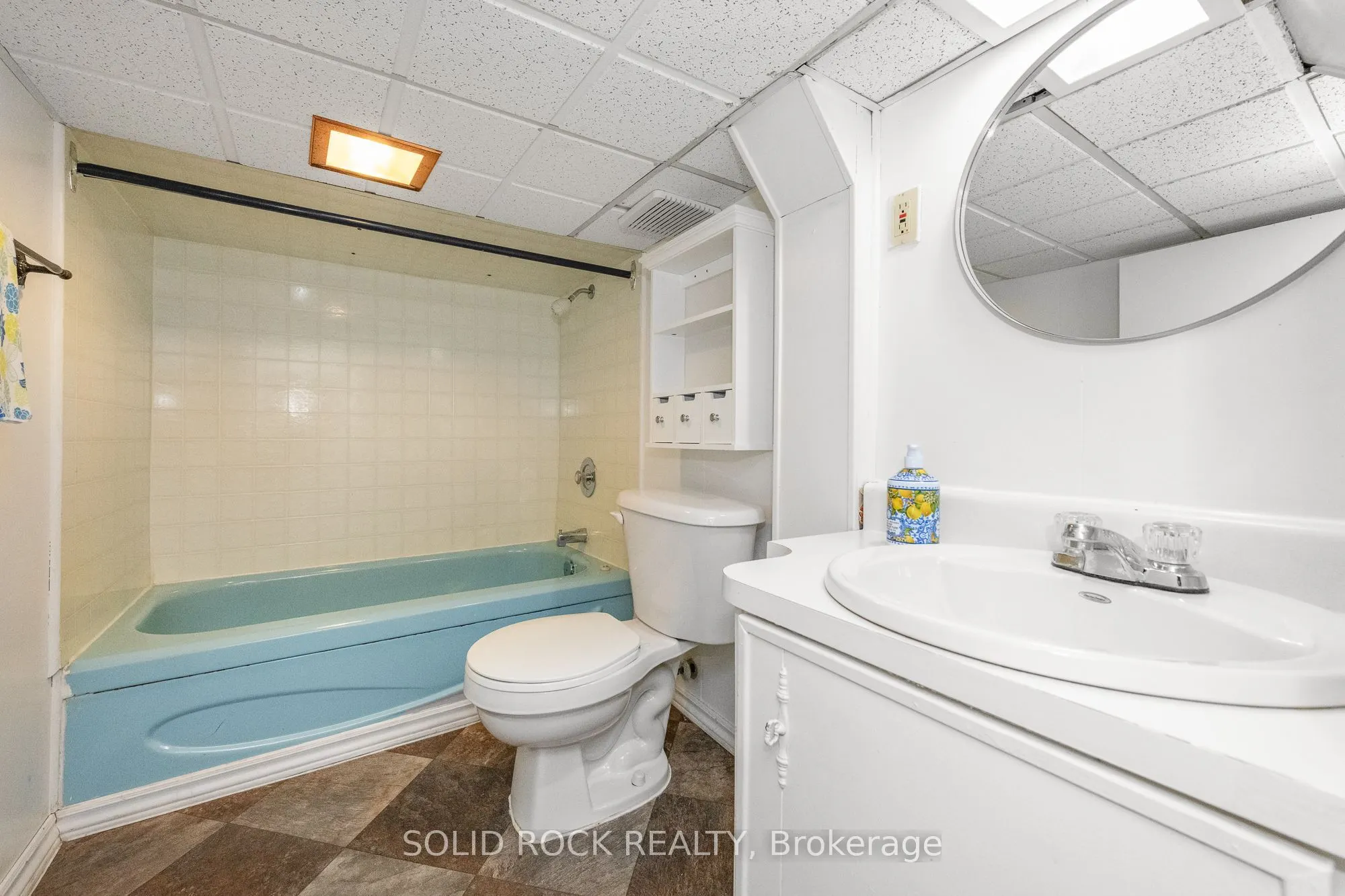 134 Concord Street S