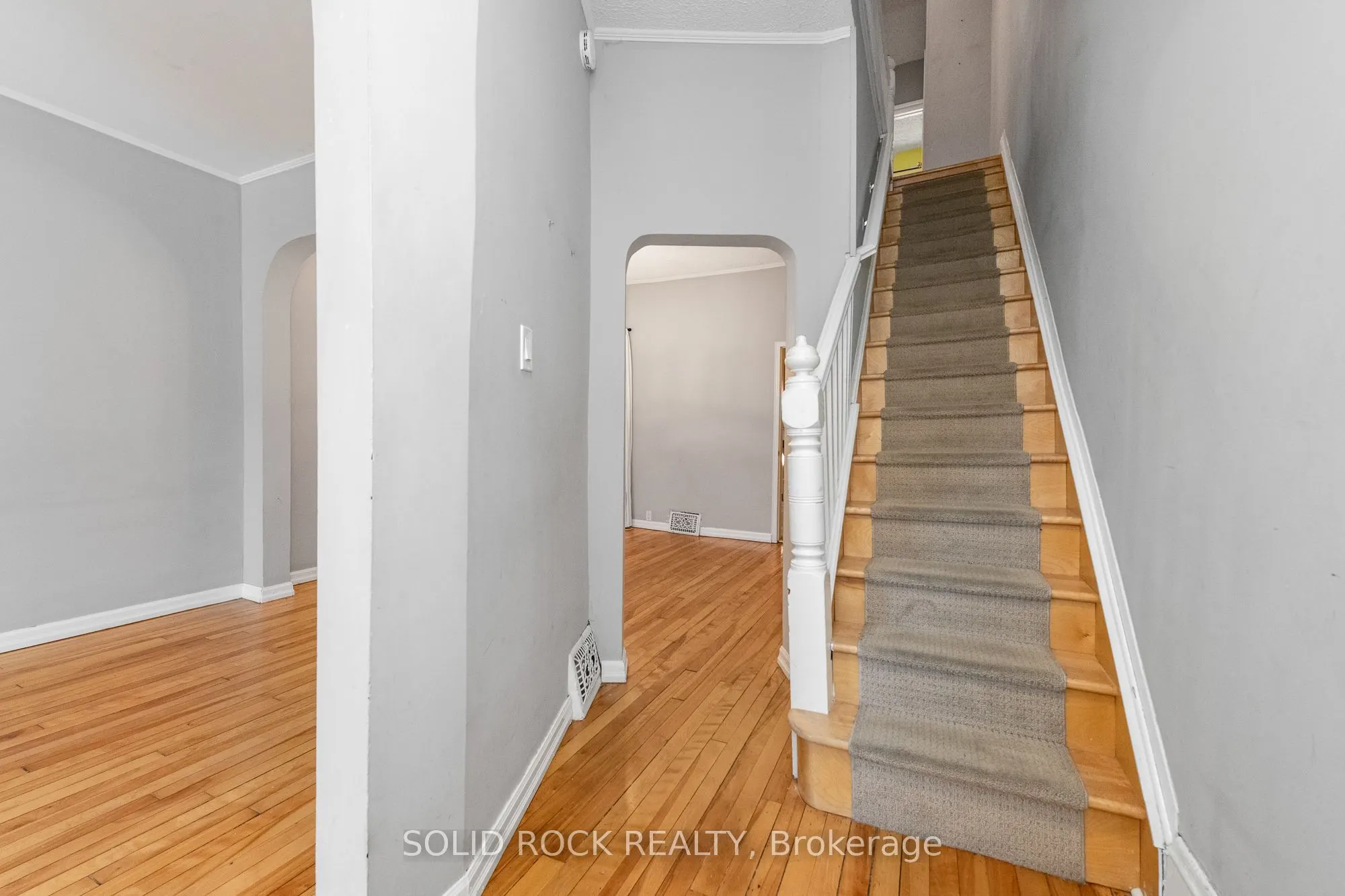 134 Concord Street S