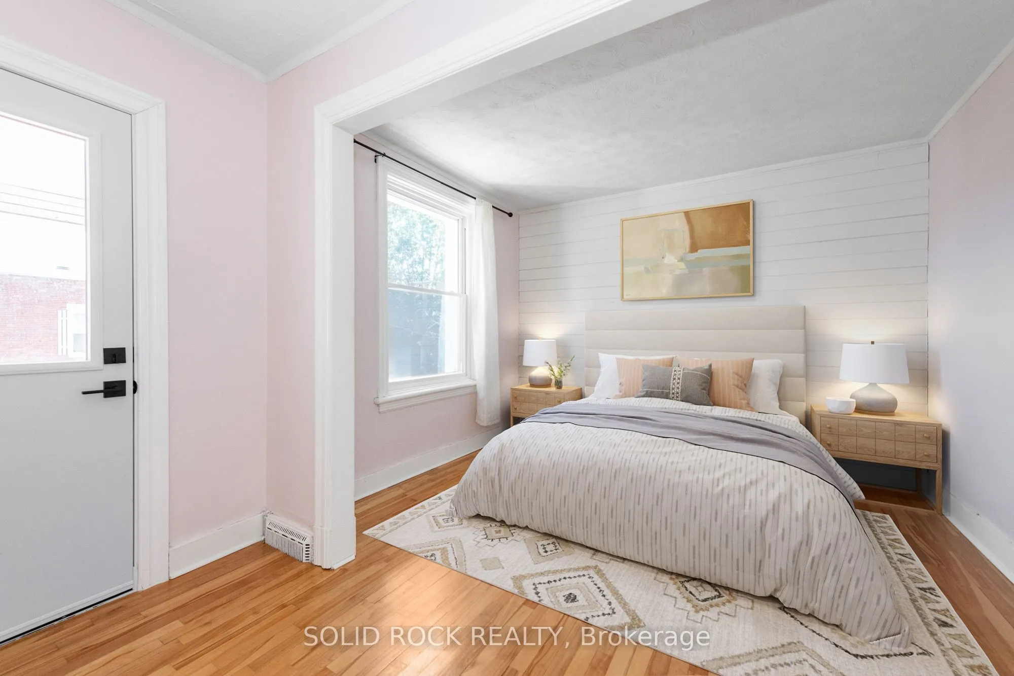 134 Concord Street S