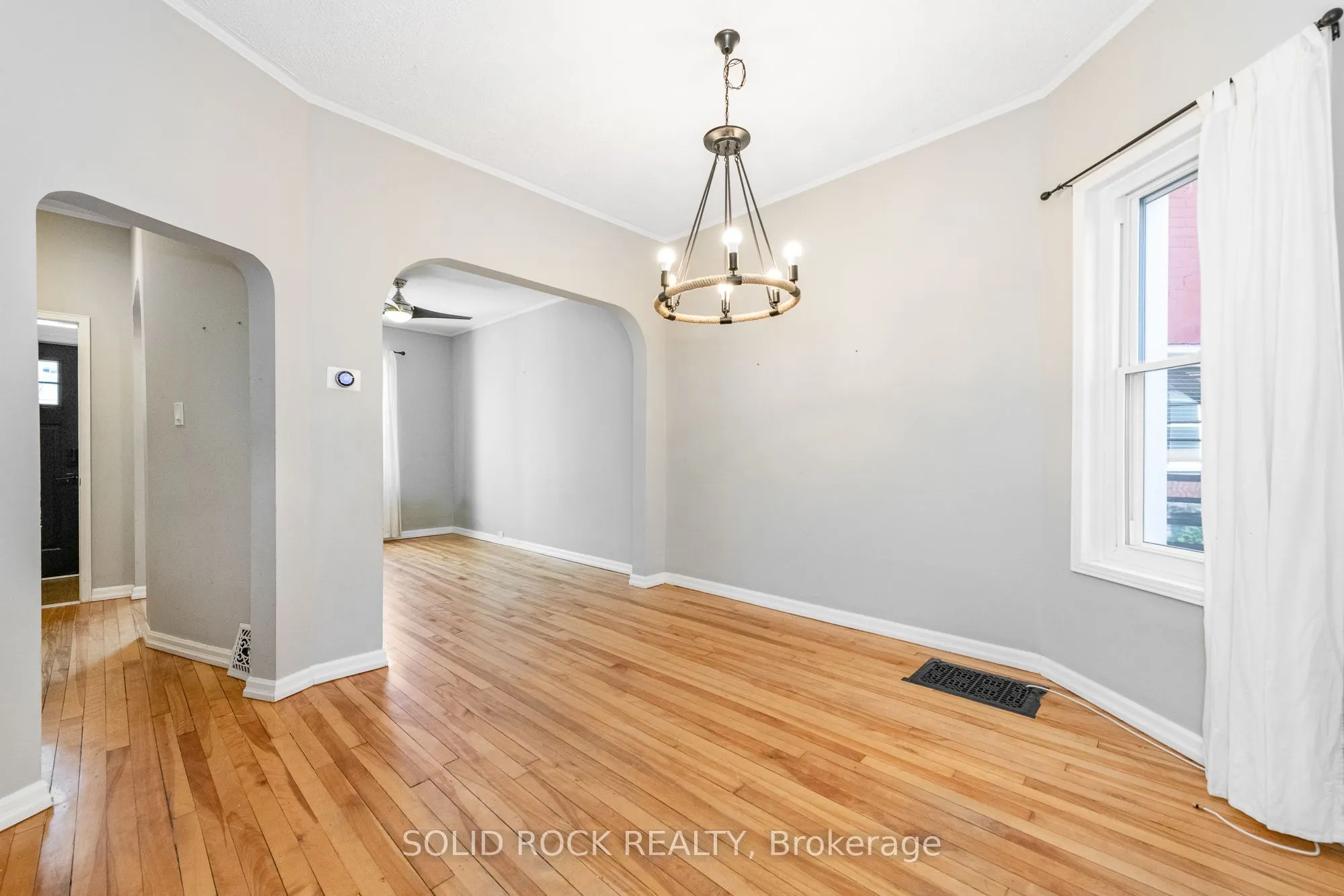 134 Concord Street S