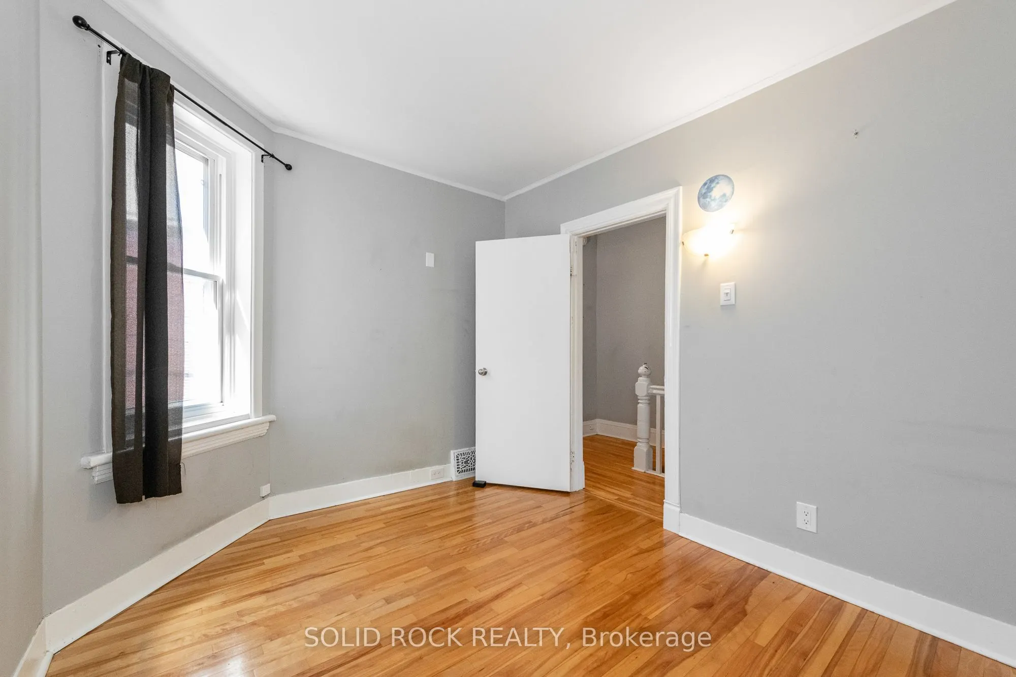 134 Concord Street S