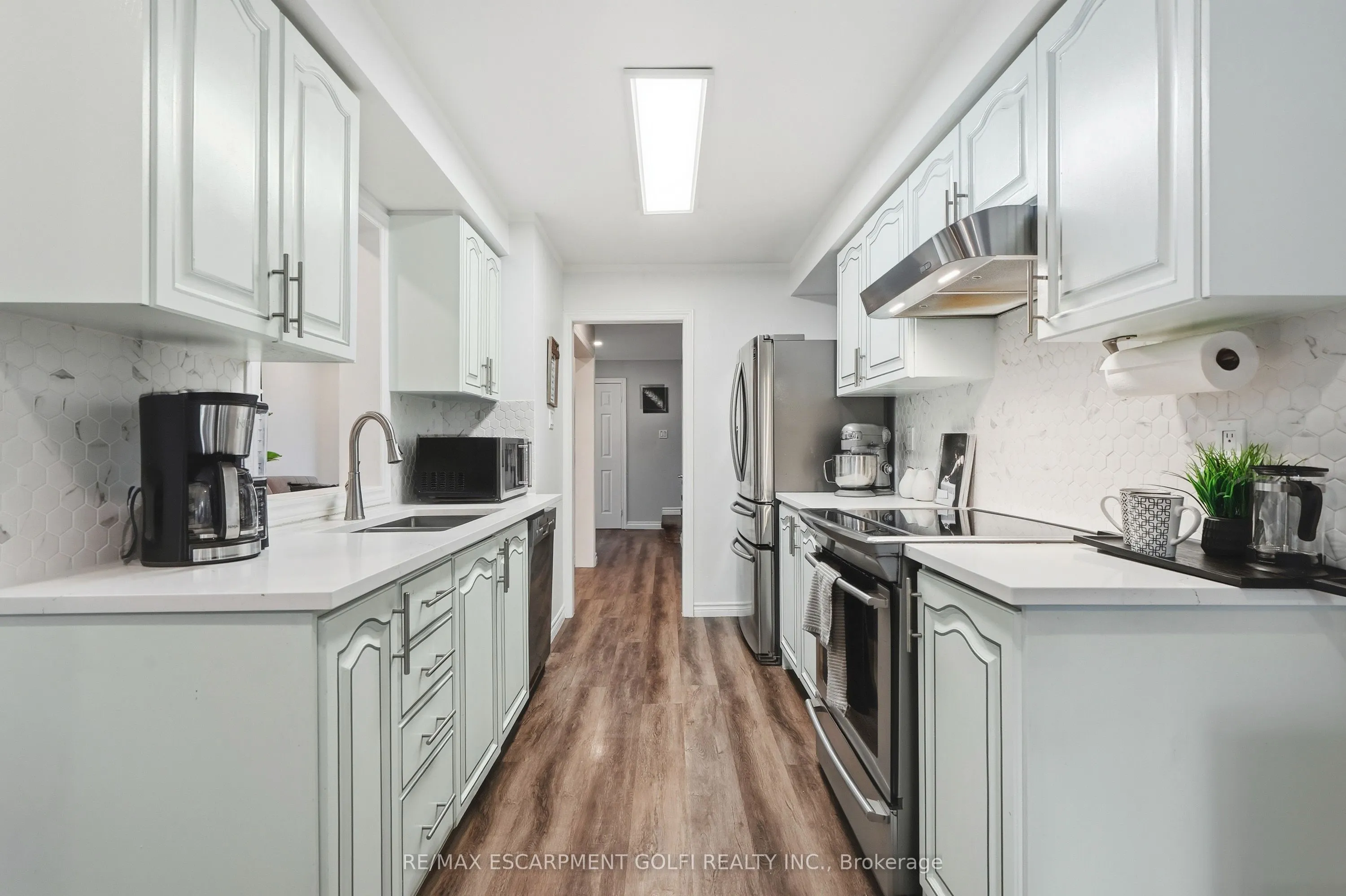 11 Wakefield Lane