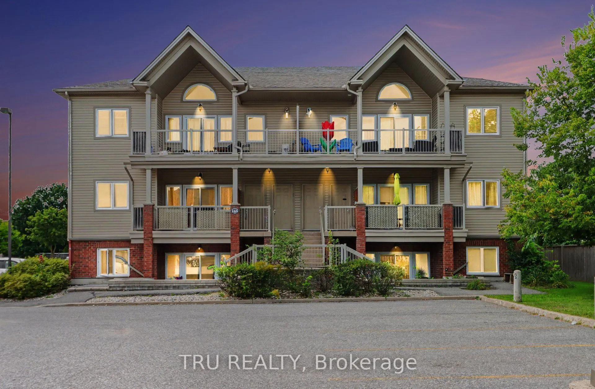 165 Waterbridge Drive #7