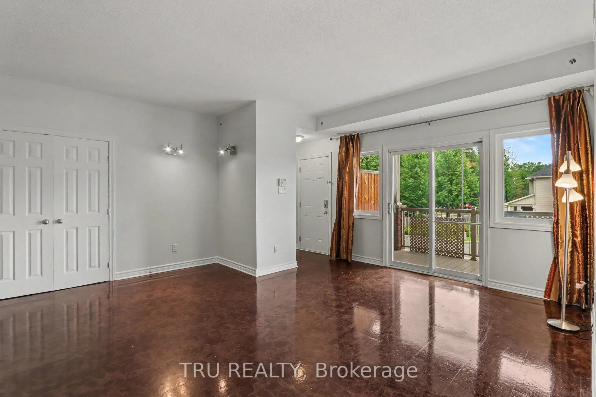 165 Waterbridge Drive #7