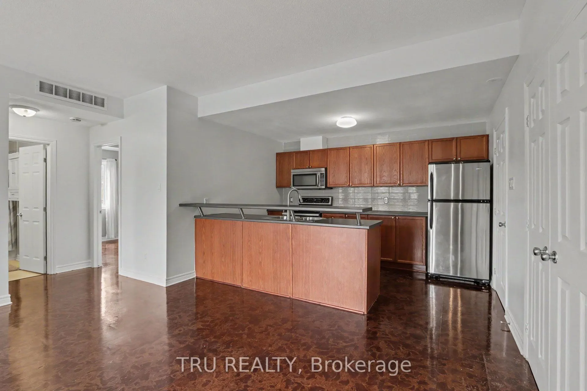 165 Waterbridge Drive #7