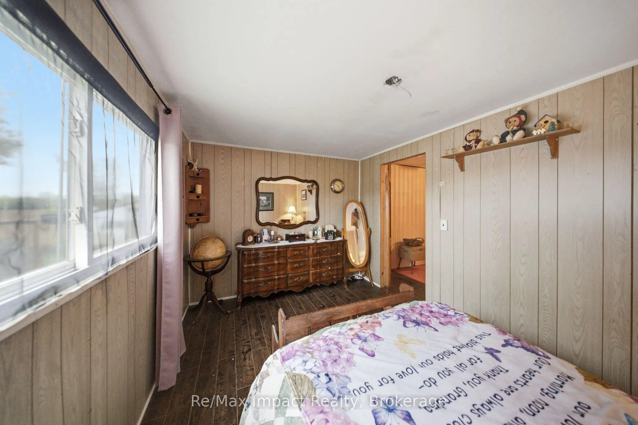 39 Hillview Drive