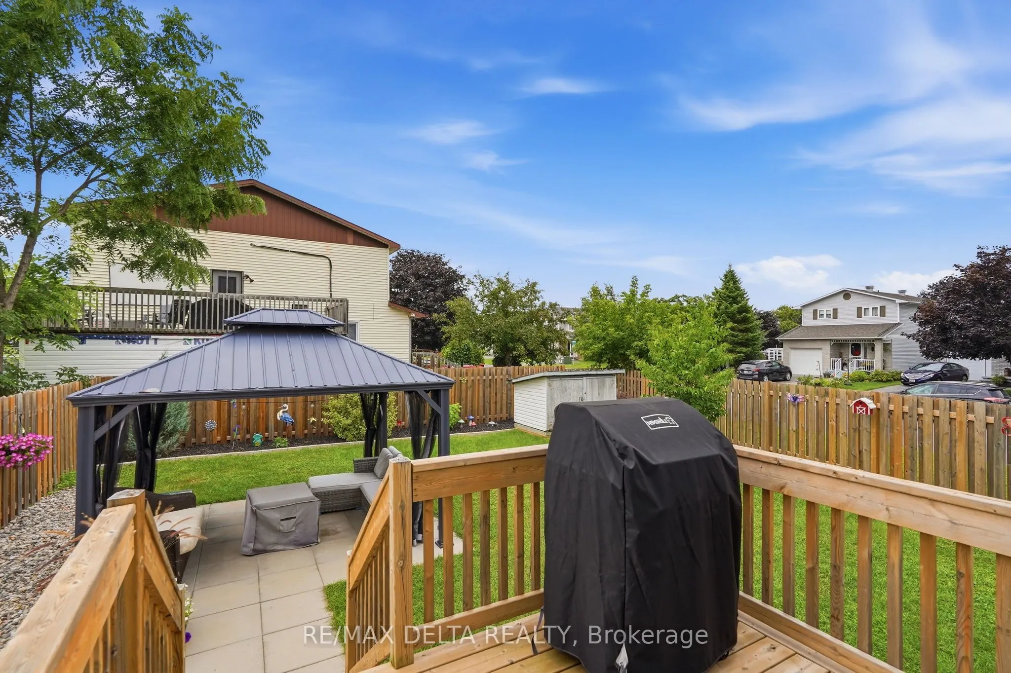 991 Dianne Street