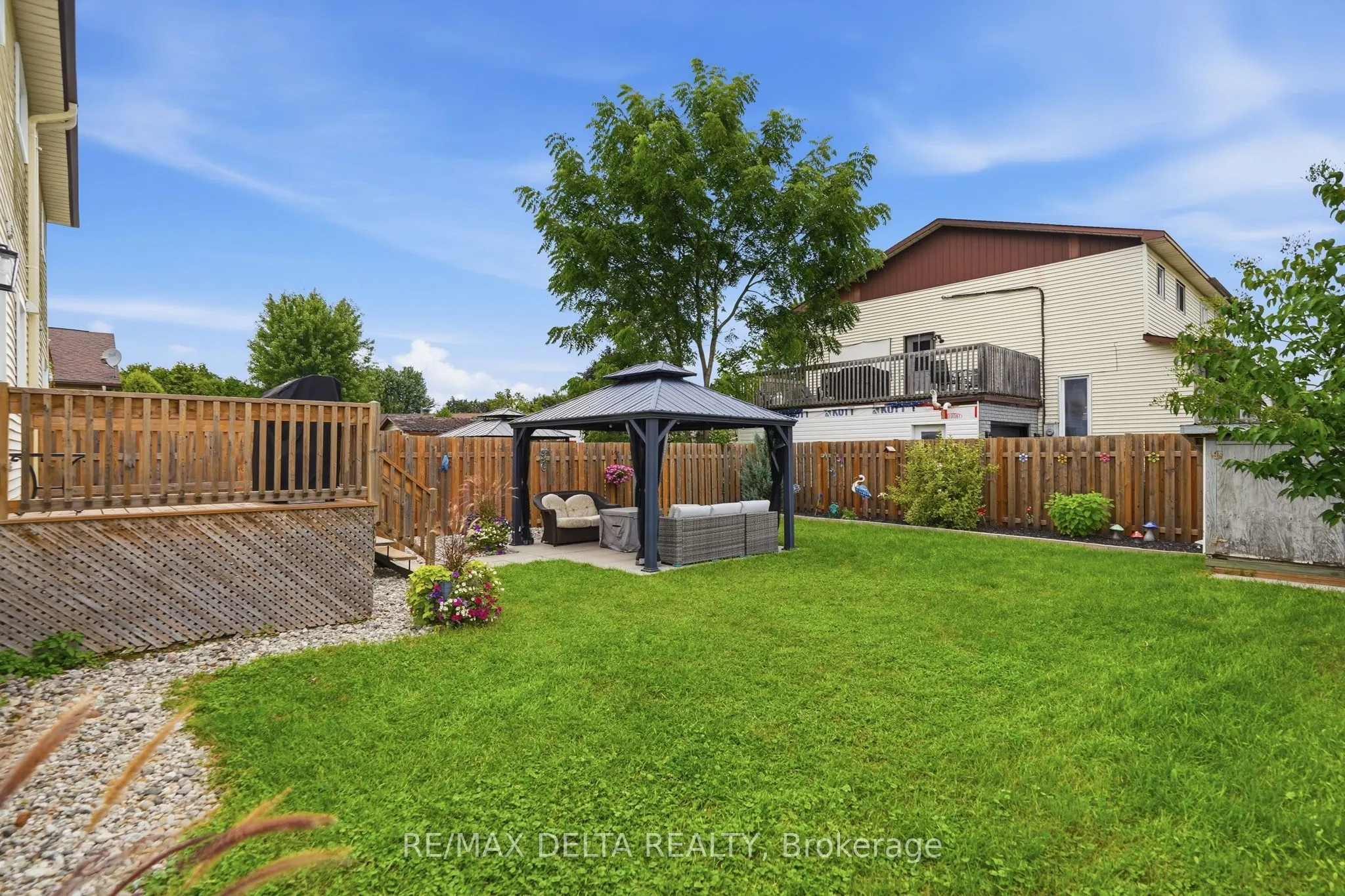 991 Dianne Street