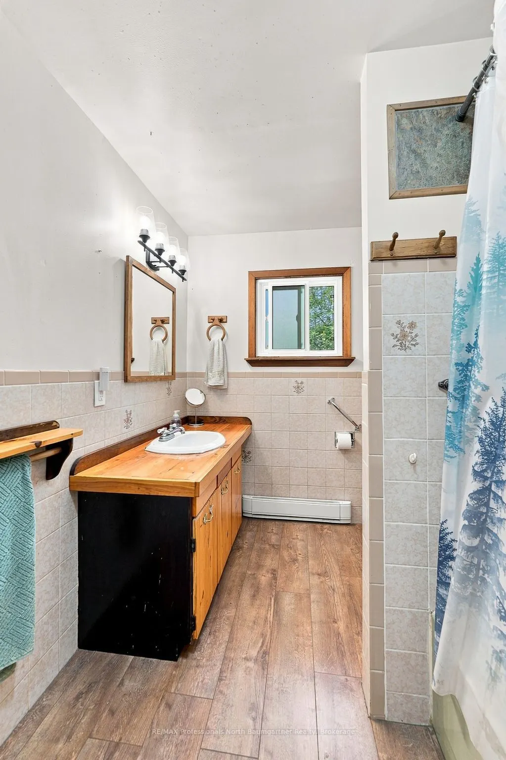 1110 Edward Sanderson Road