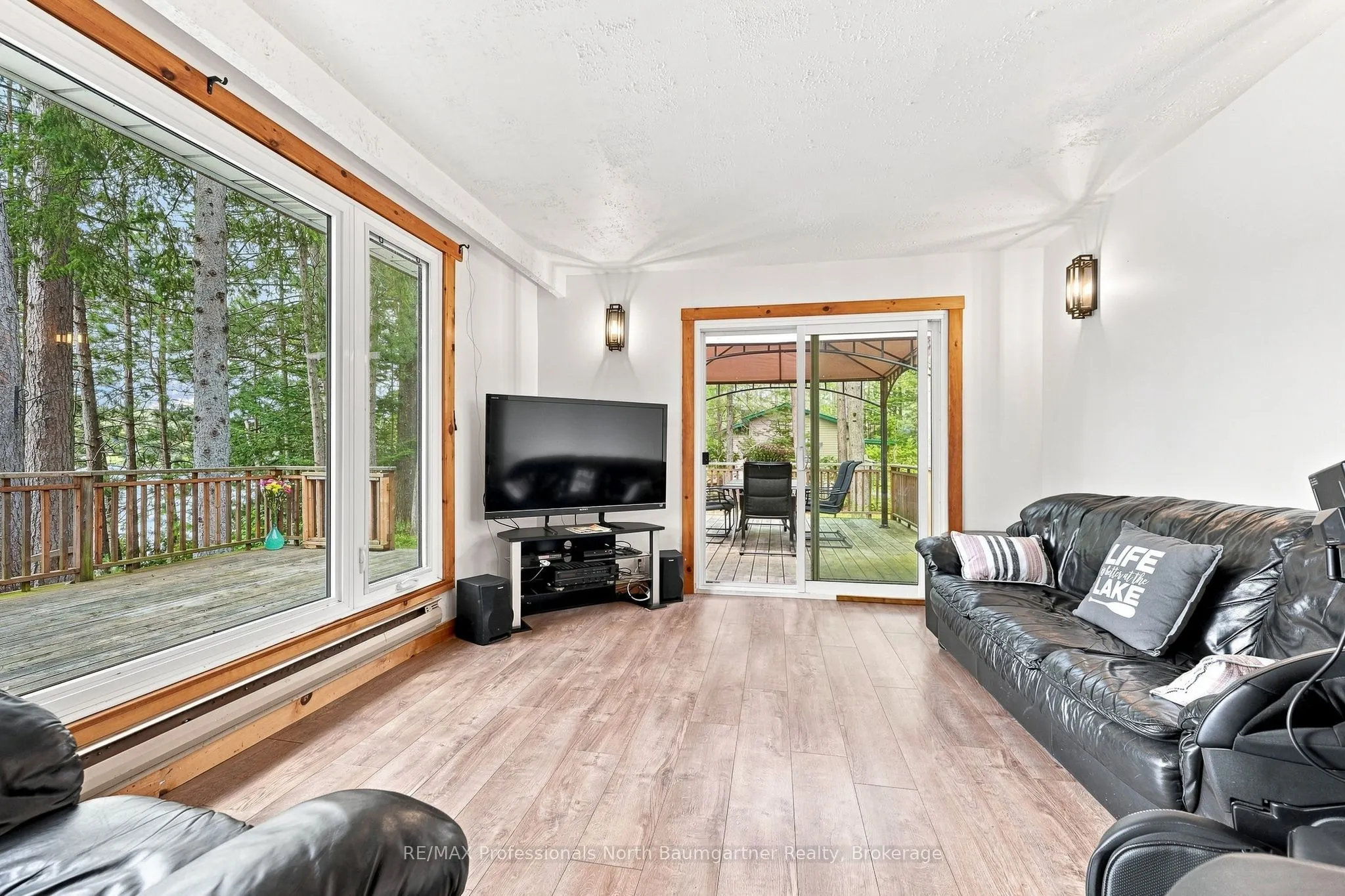 1110 Edward Sanderson Road