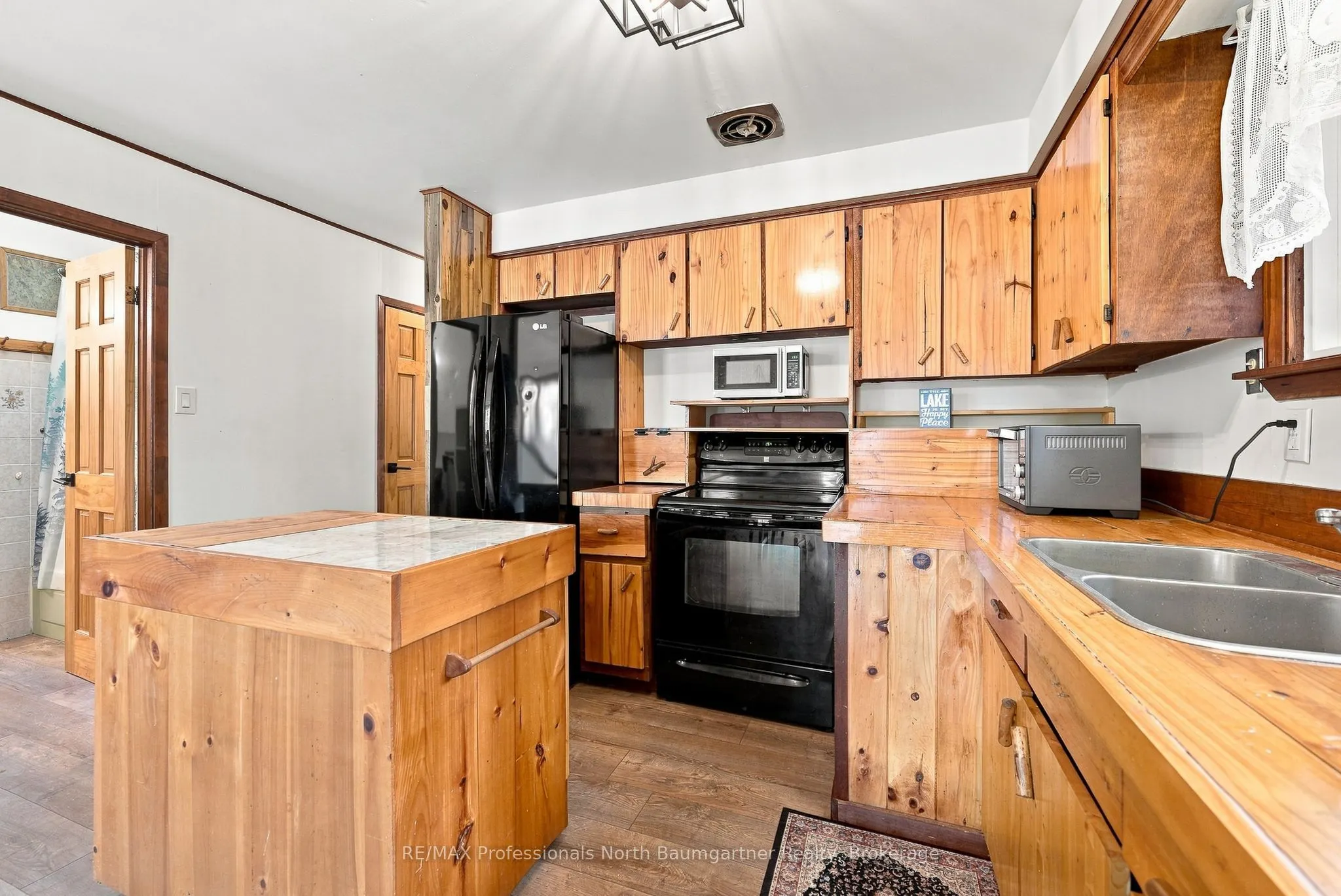 1110 Edward Sanderson Road