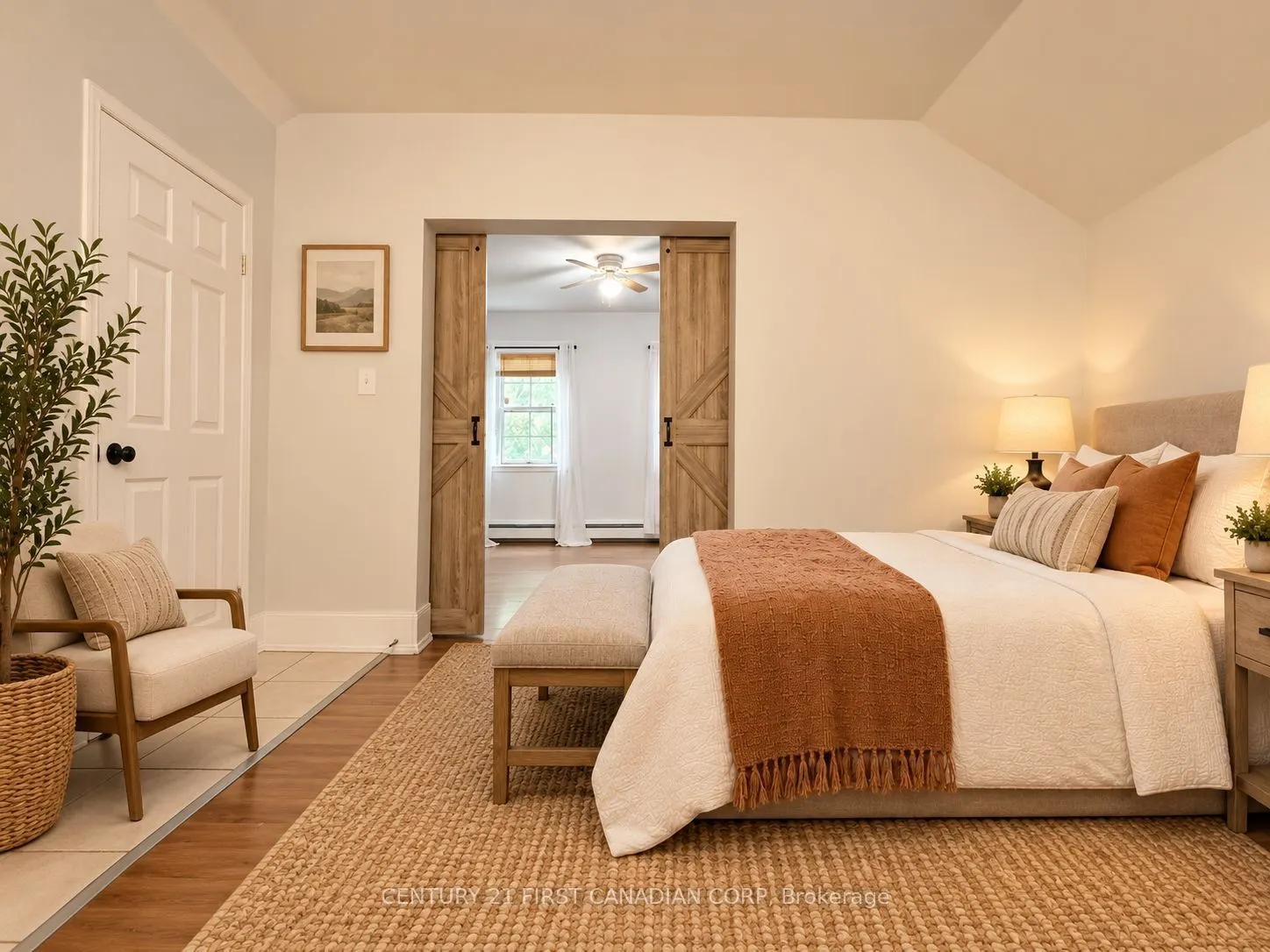 1 Waverley Place #4