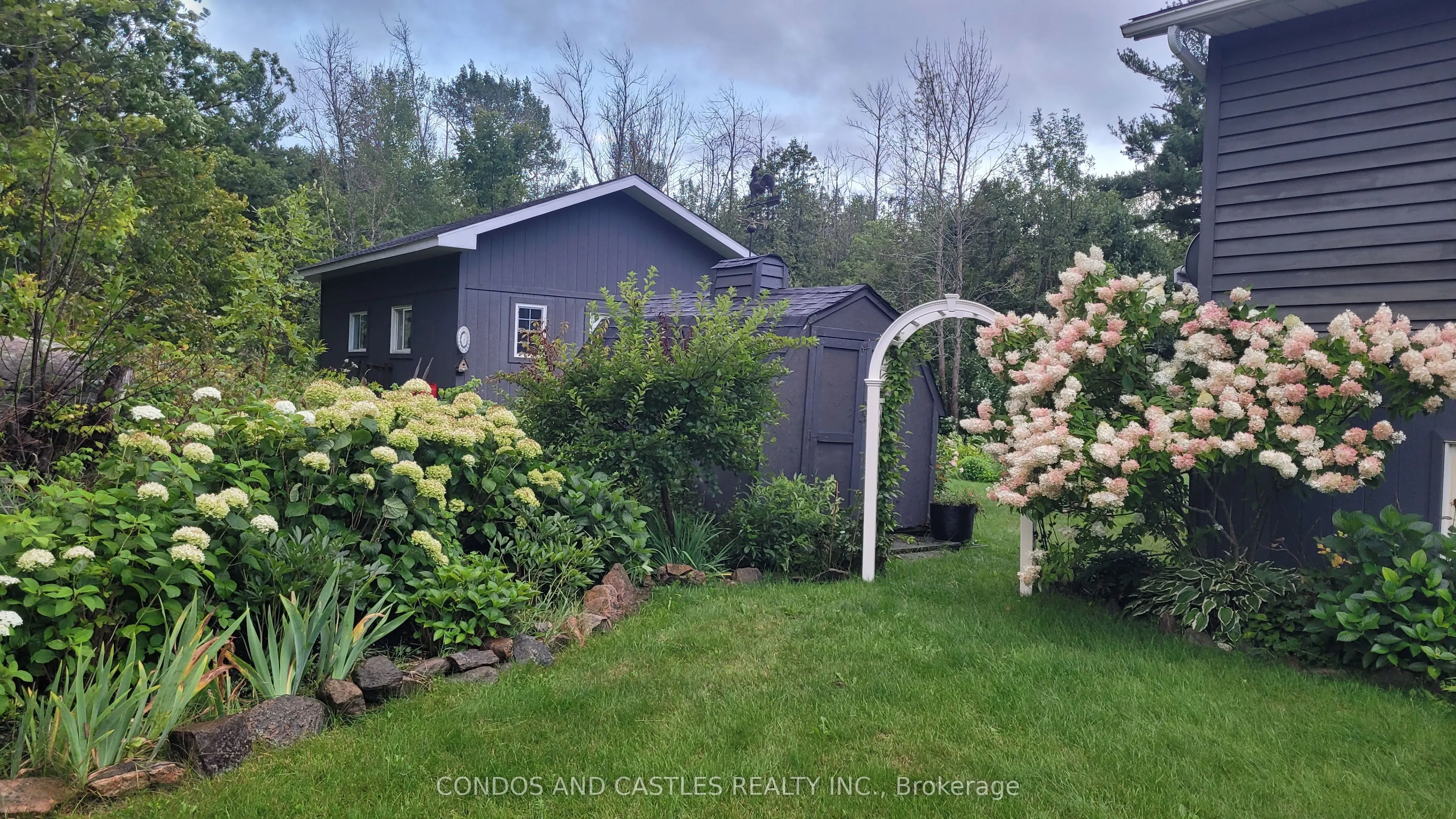 9 Osprey Way