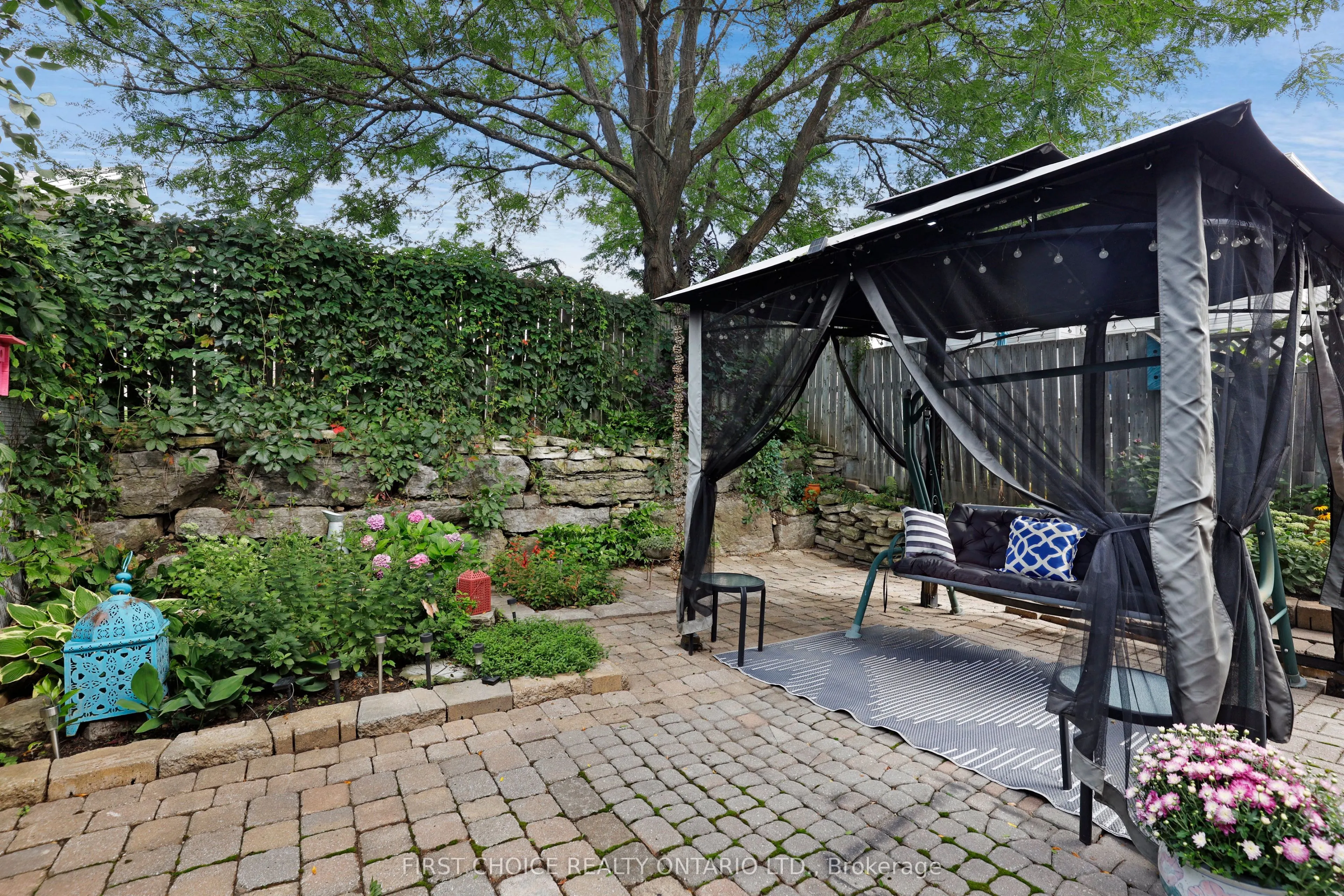 51 Central Park Drive