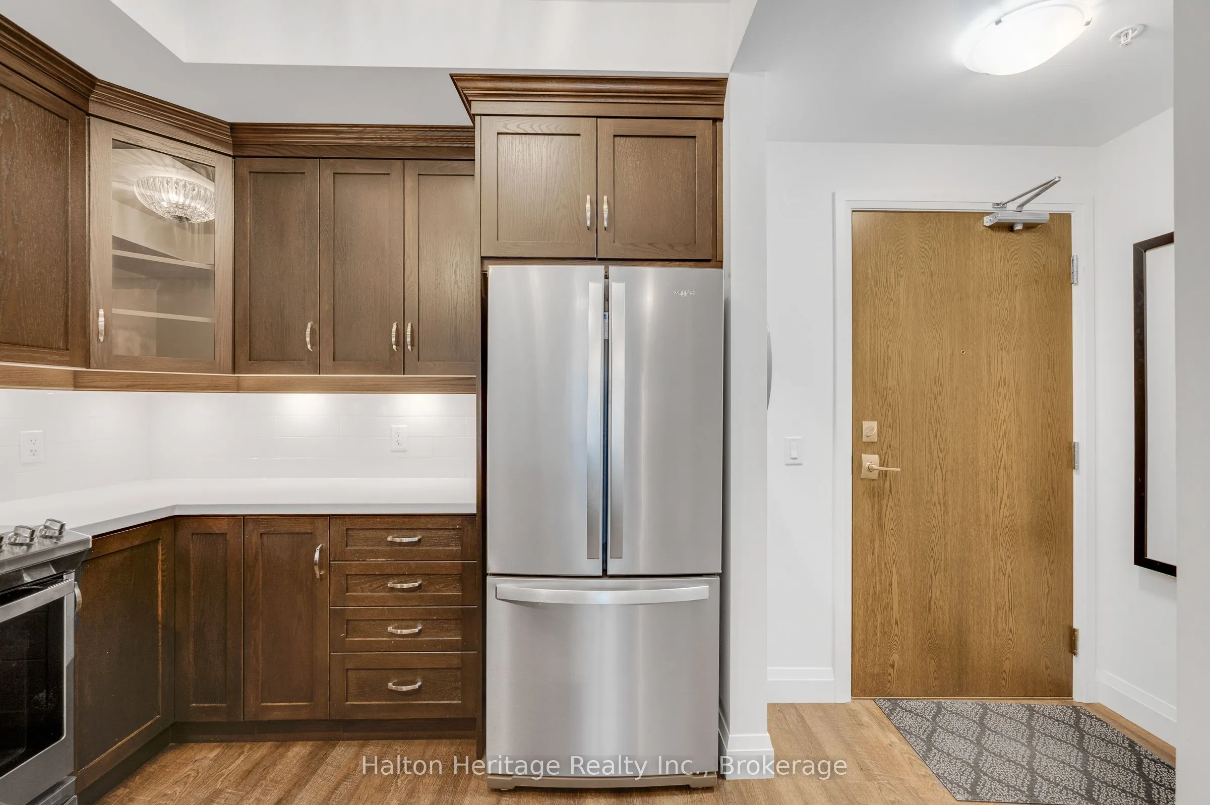 30 Hamilton Street S #313