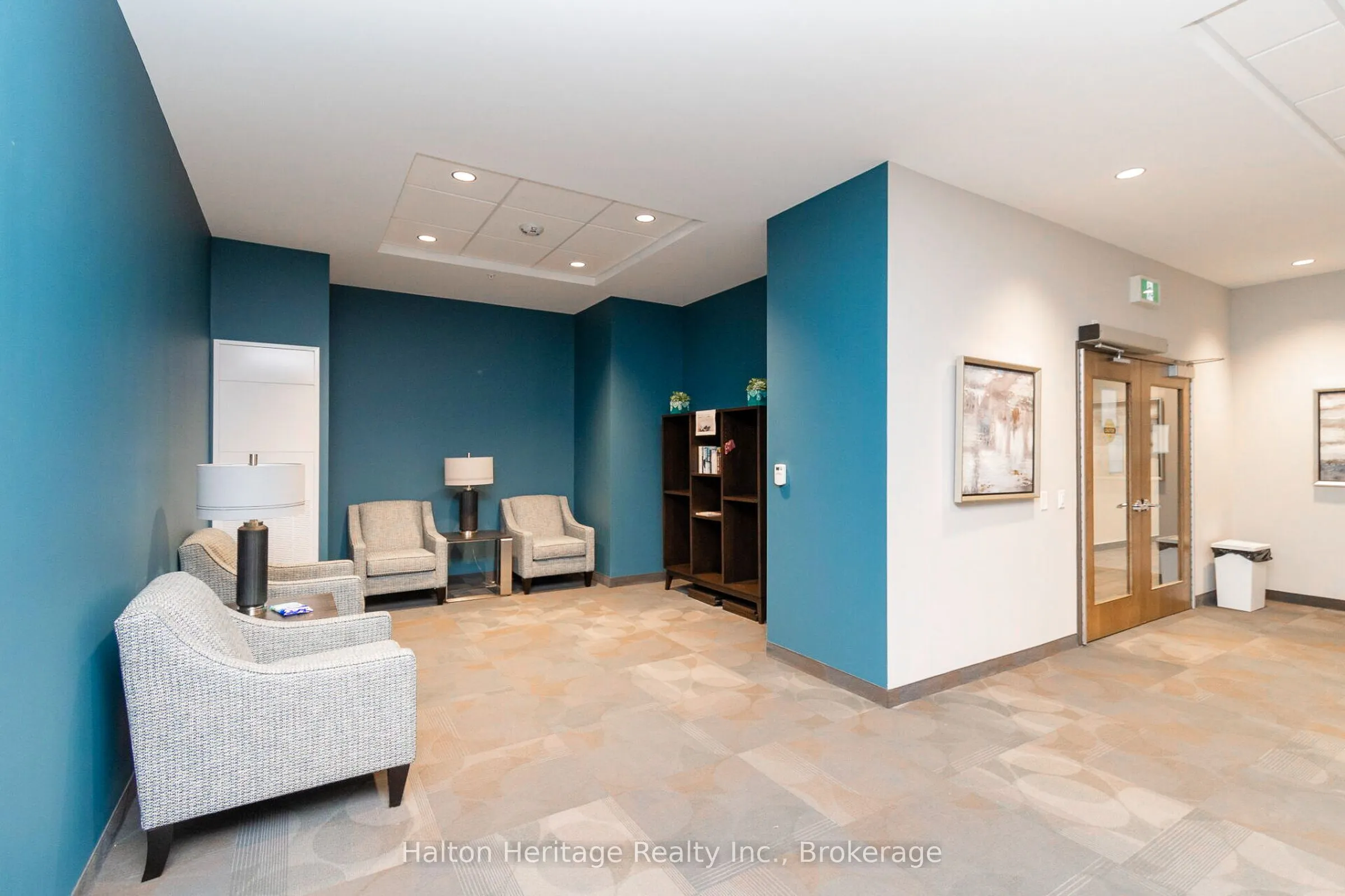 30 Hamilton Street S #313
