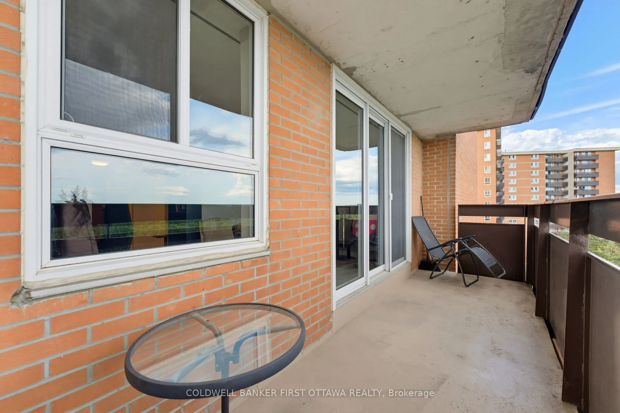 2000 Jasmine Crescent #803