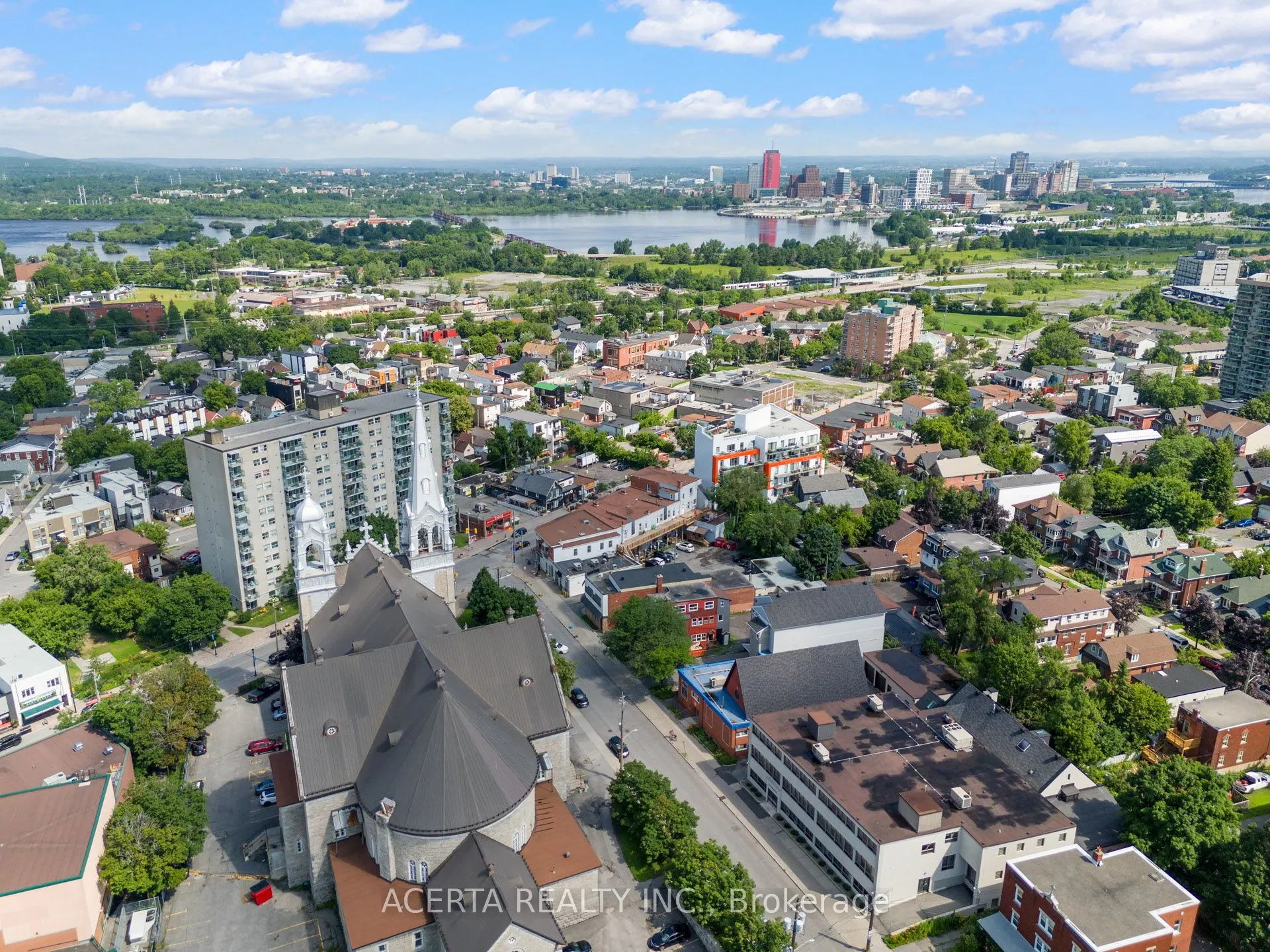 1008 WELLINGTON Street W