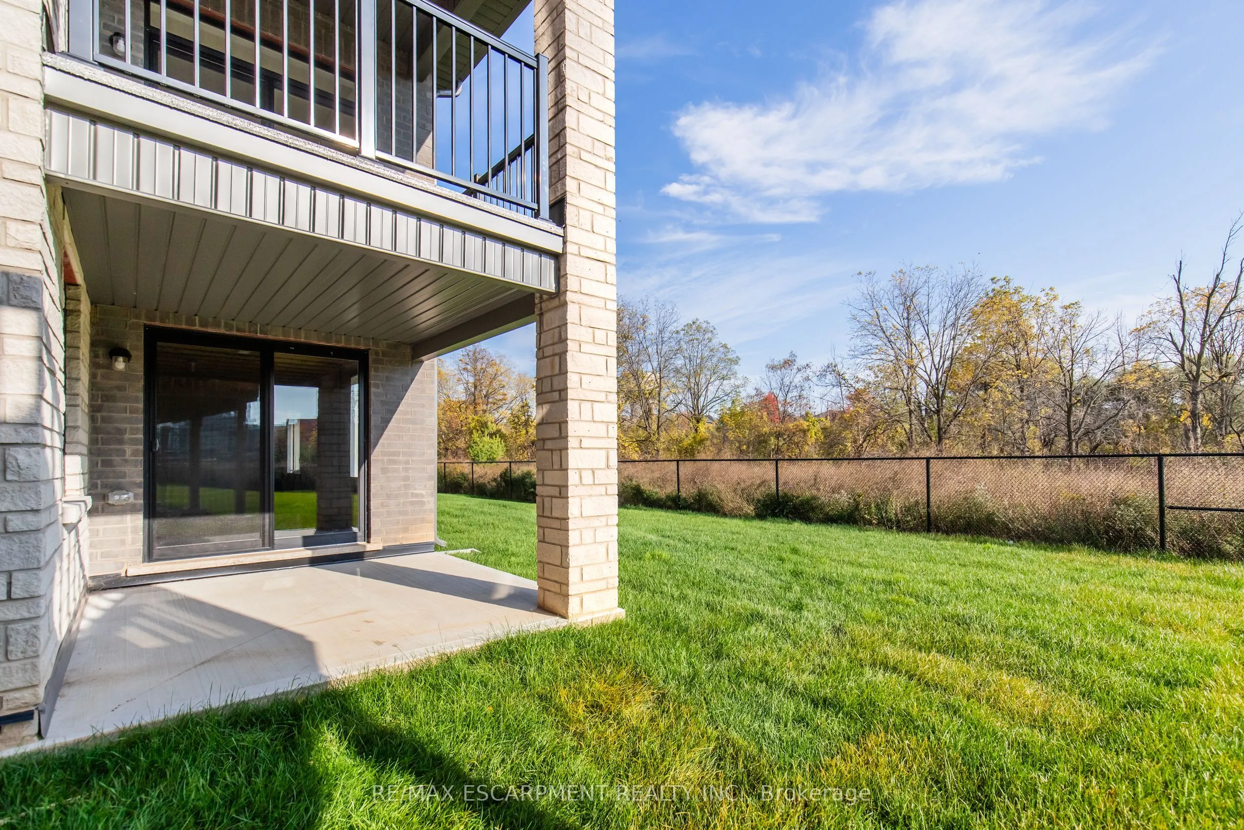 96 Valley Trail Place