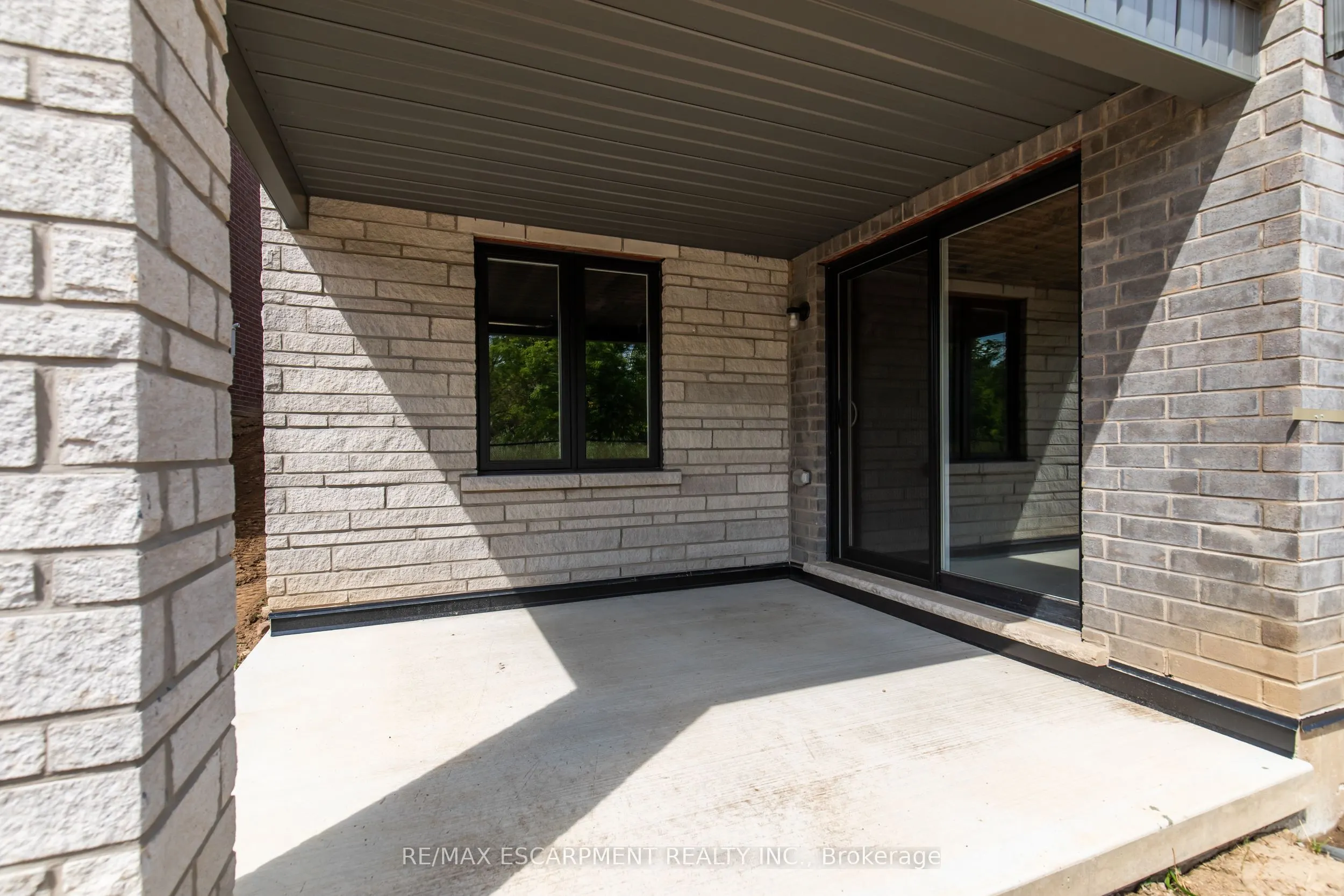 96 Valley Trail Place