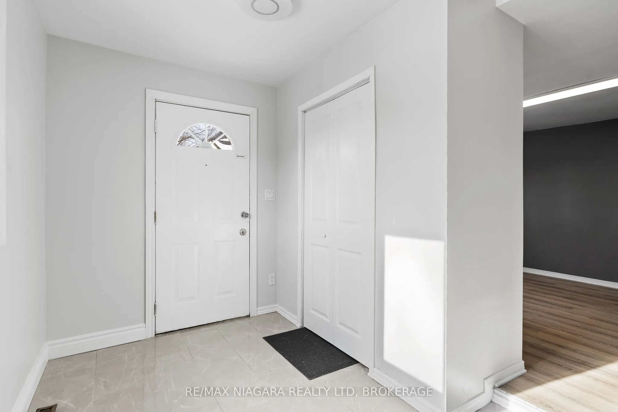 115 Kinnear Street #1