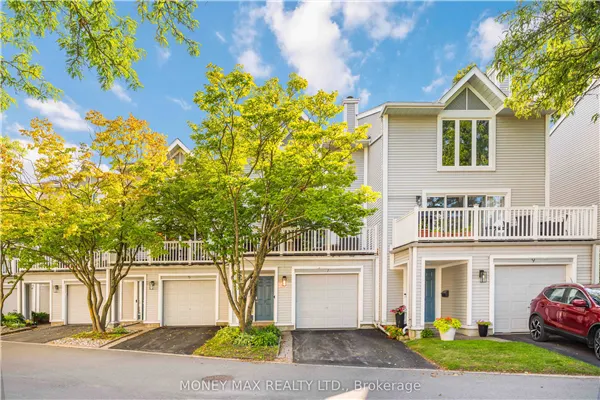 7 Forsyth Lane #4