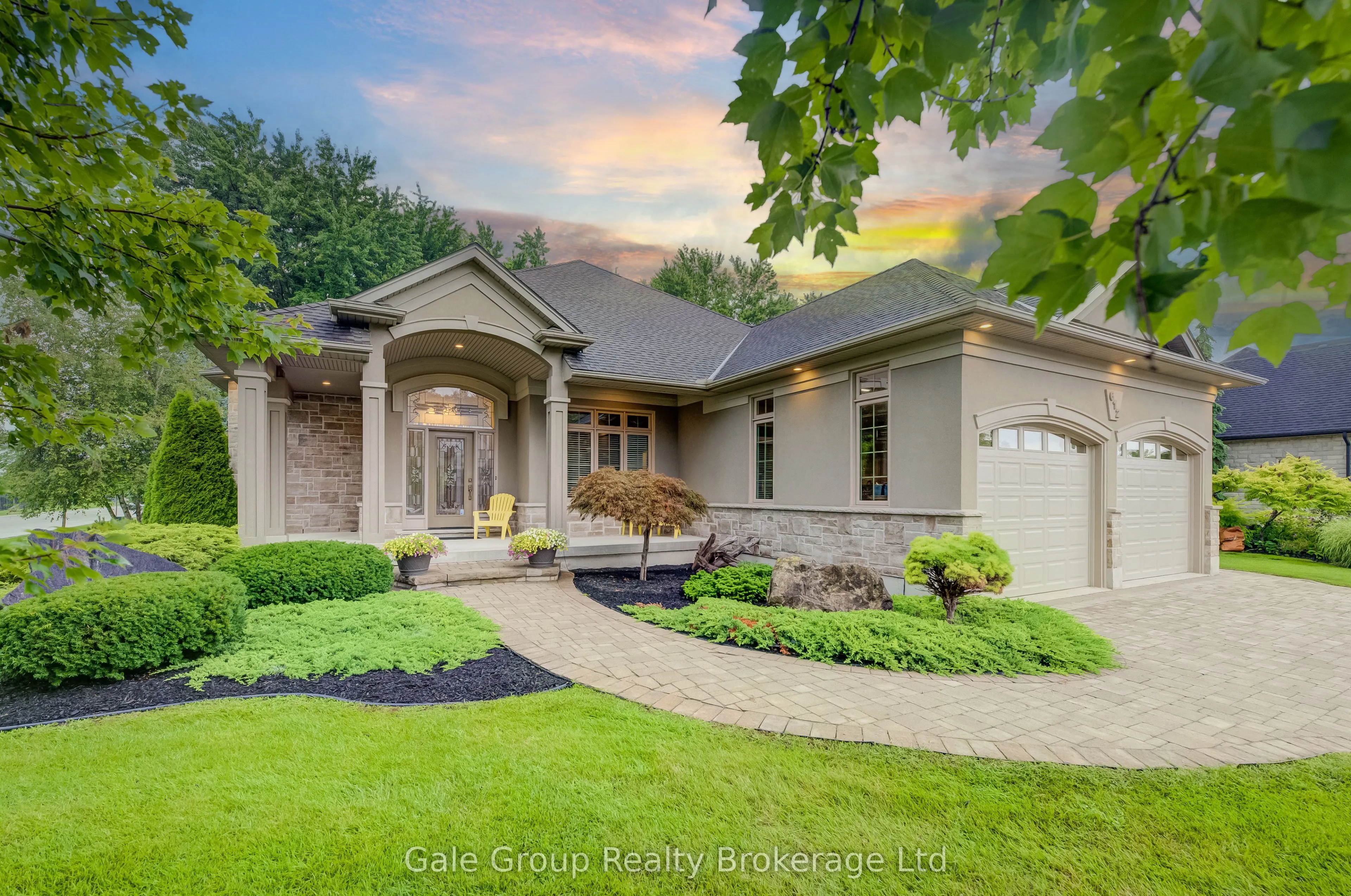 612 Lakeview Drive