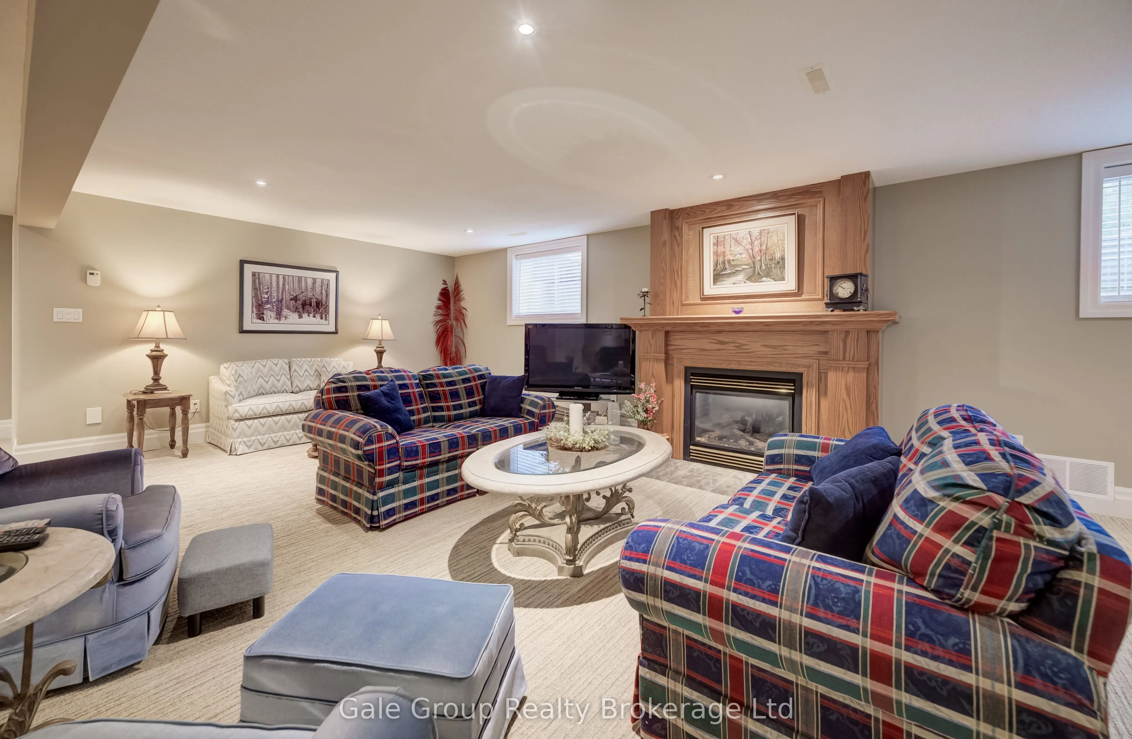 612 Lakeview Drive