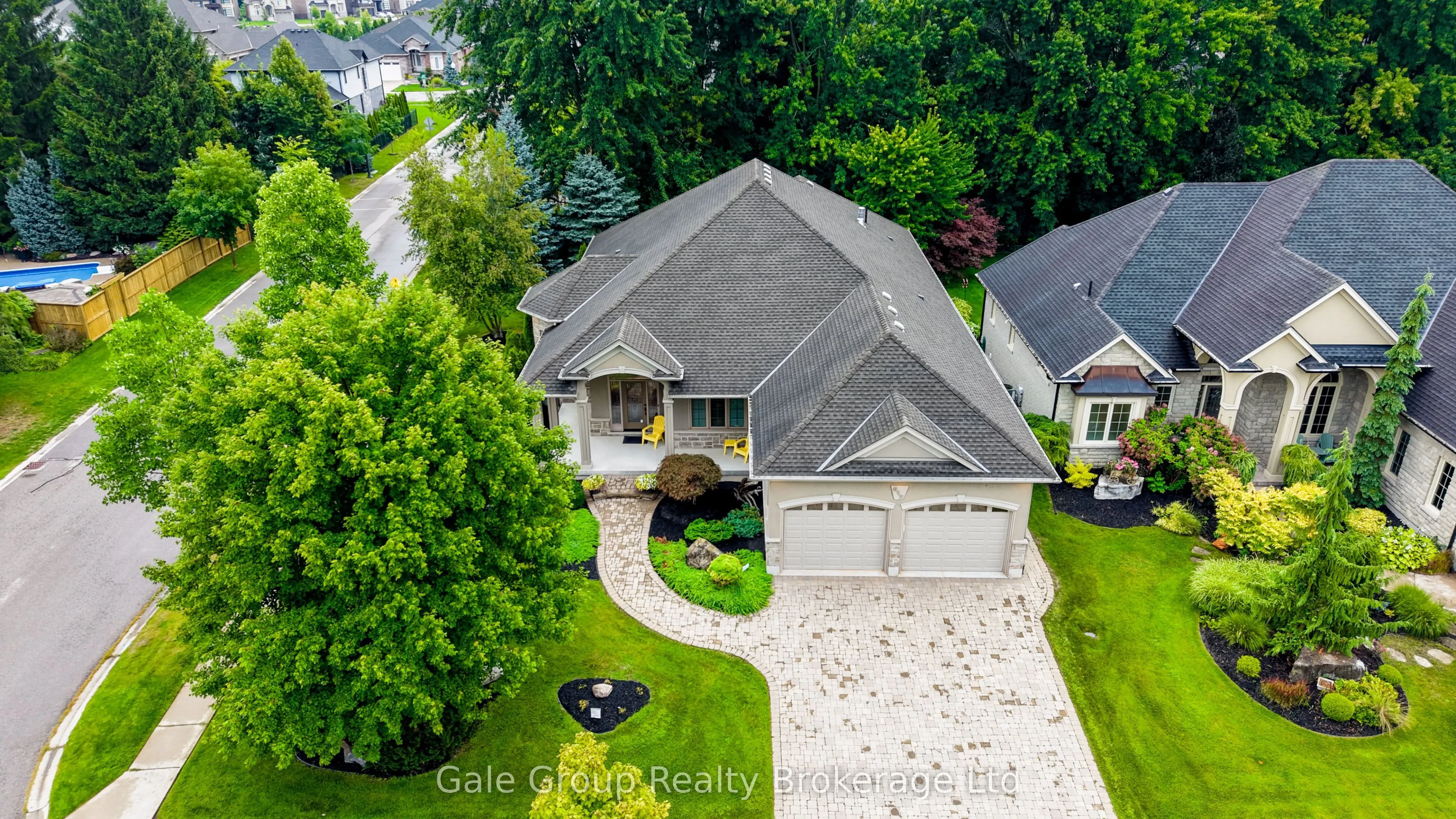 612 Lakeview Drive