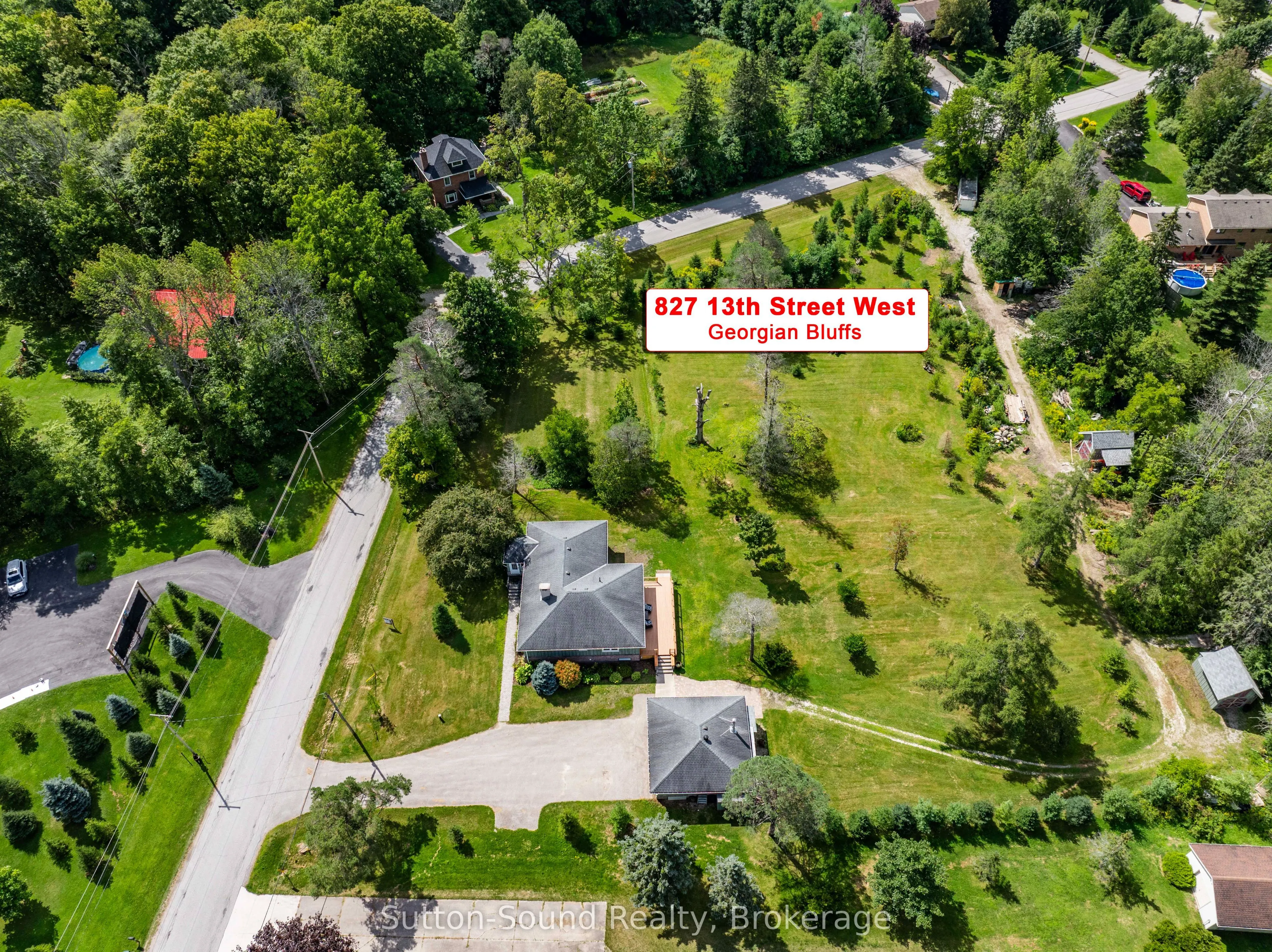 827 13th Street W