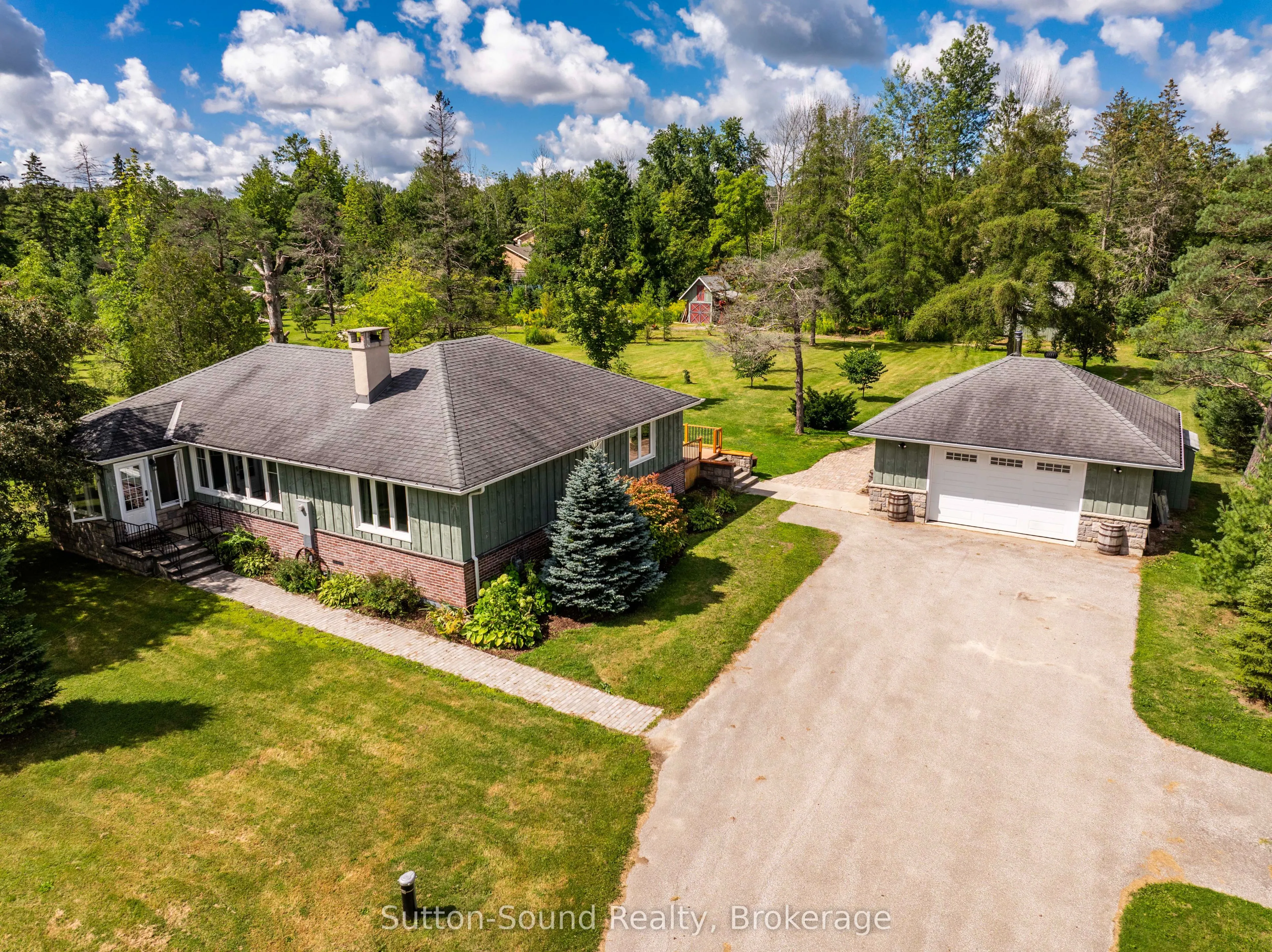 827 13th Street W