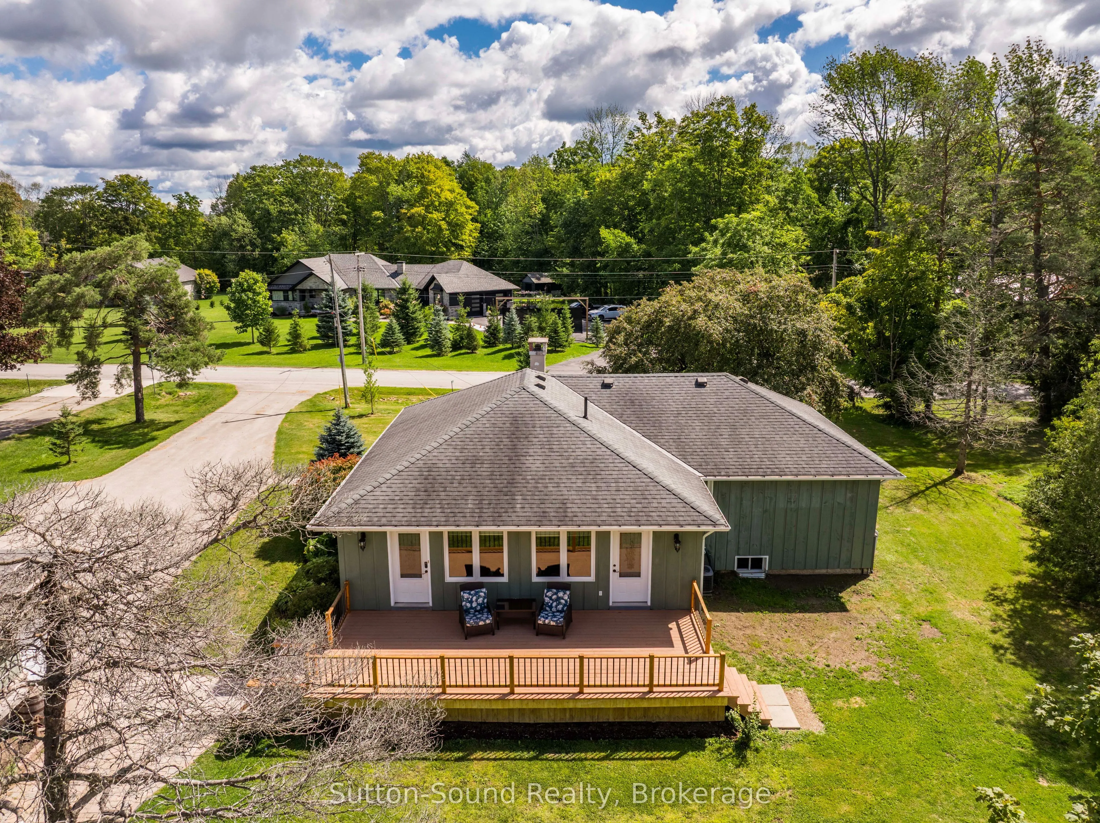 827 13th Street W