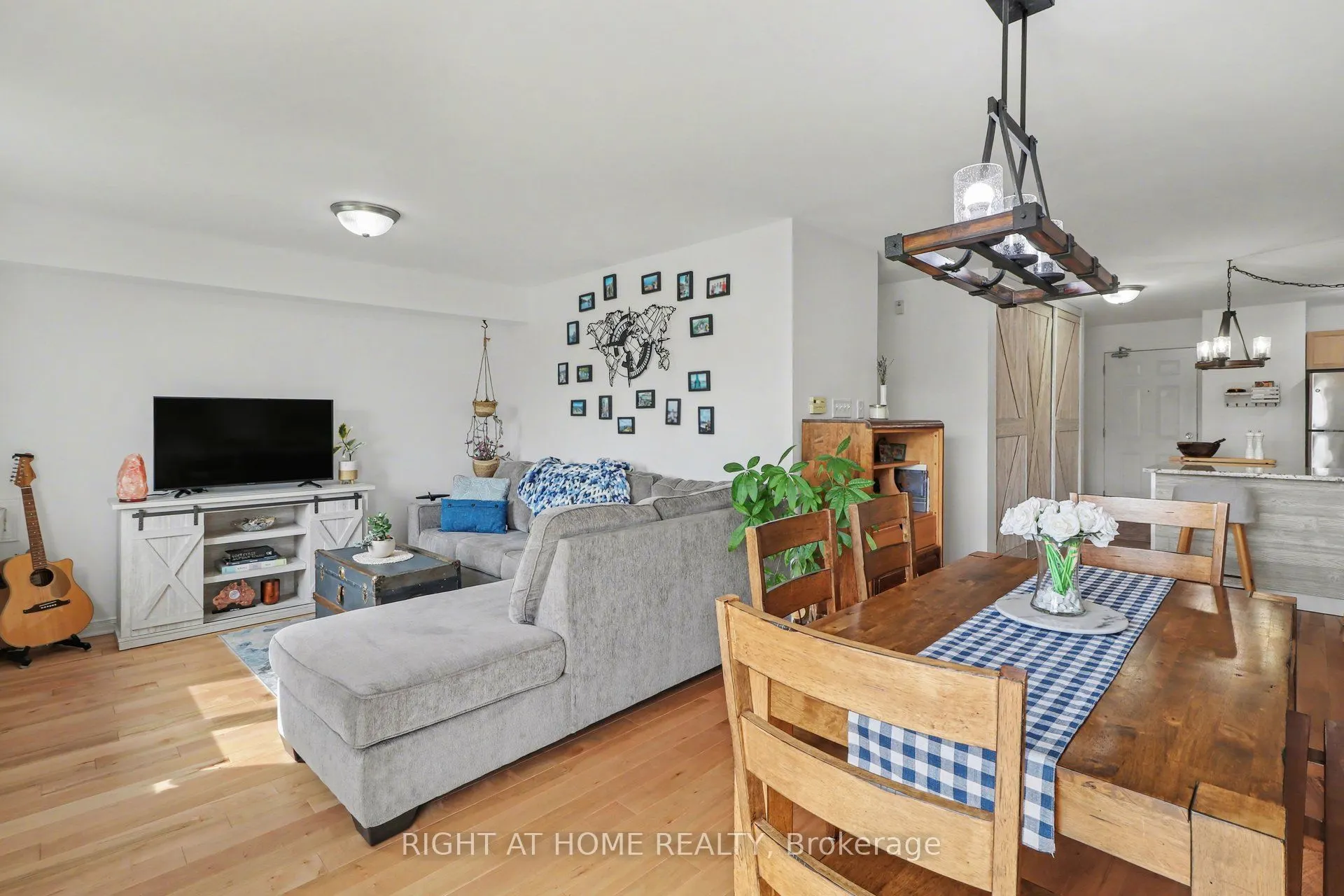 646 Cummings Avenue #202