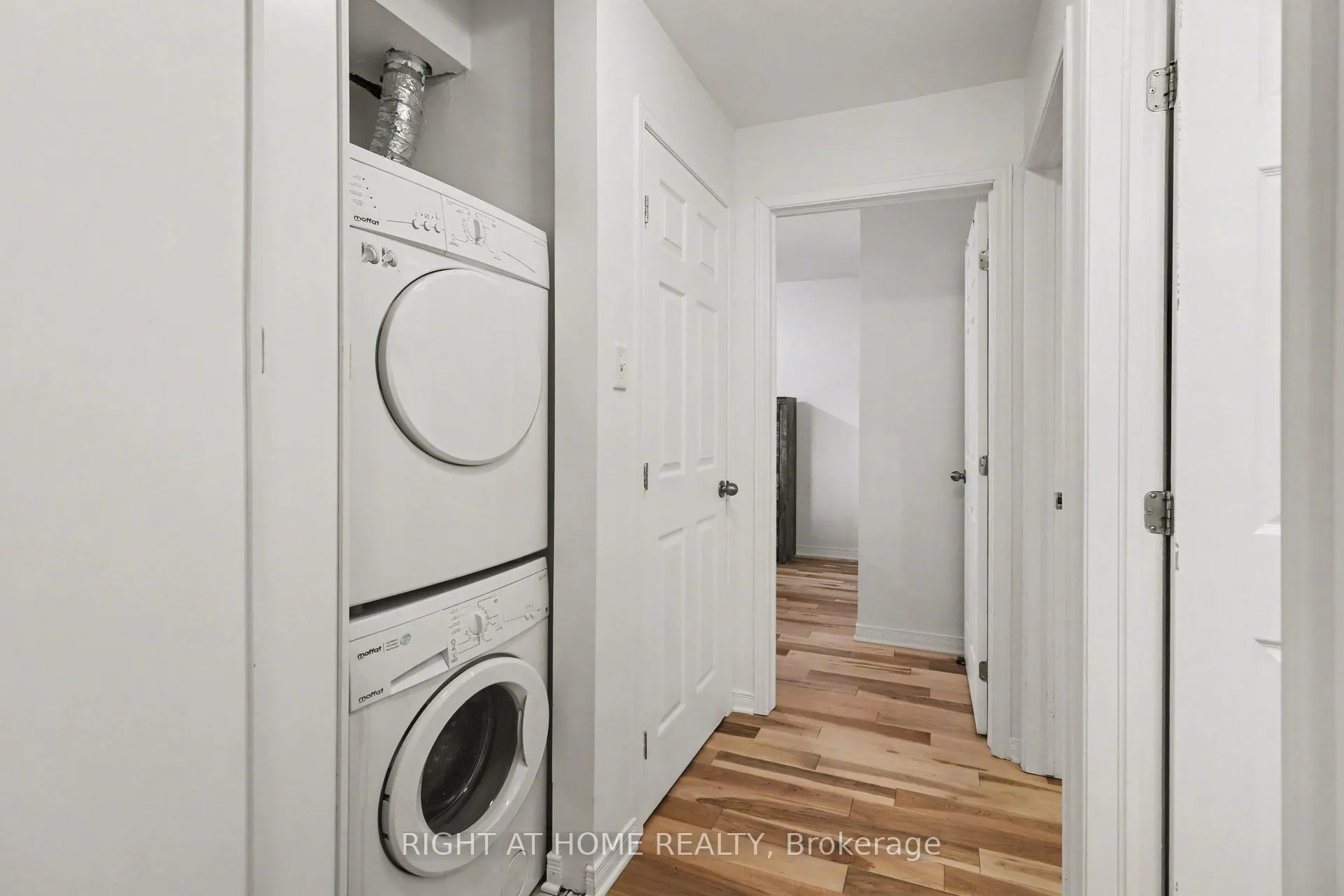 646 Cummings Avenue #202