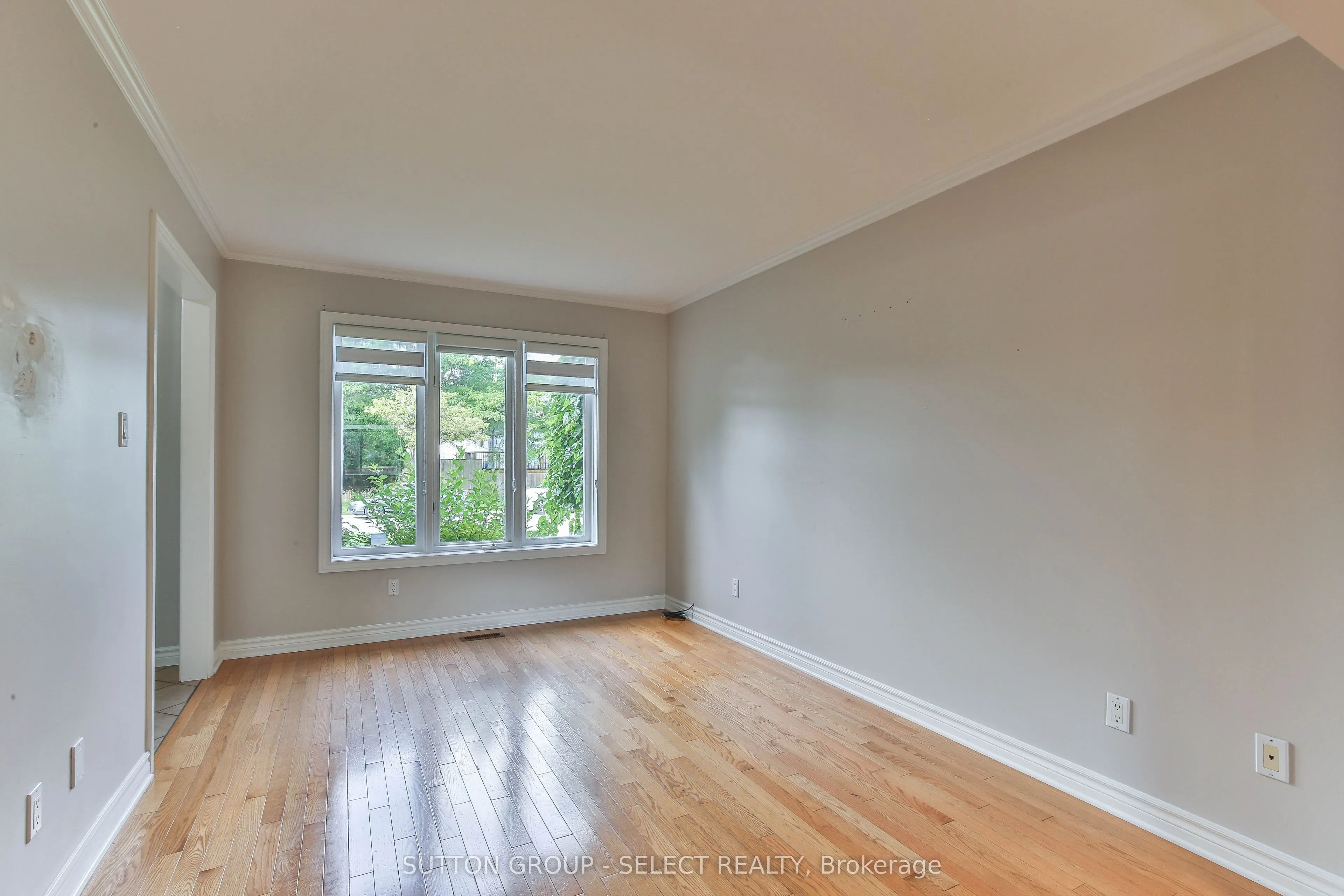 54 Sunrise Crescent