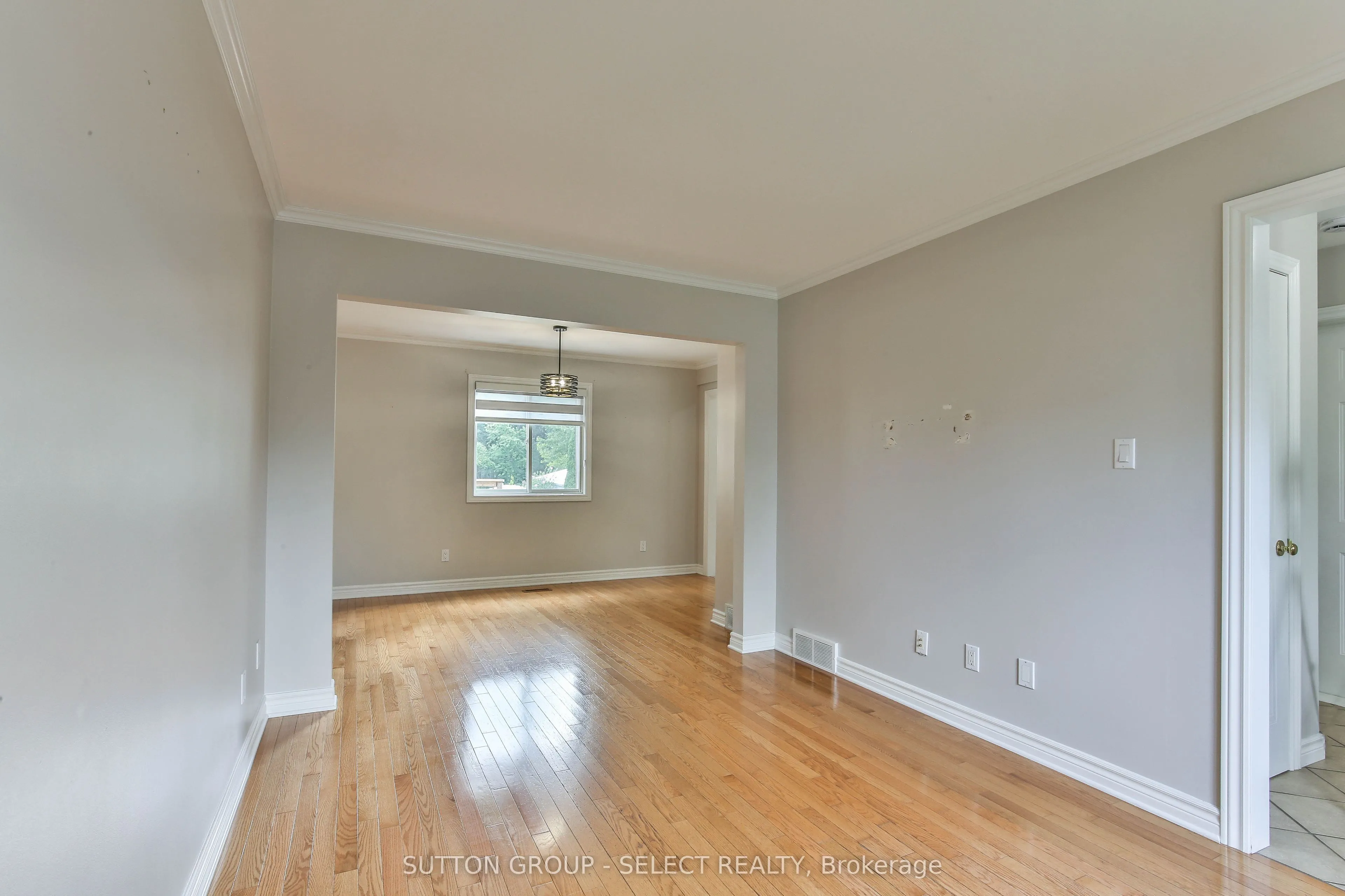 54 Sunrise Crescent