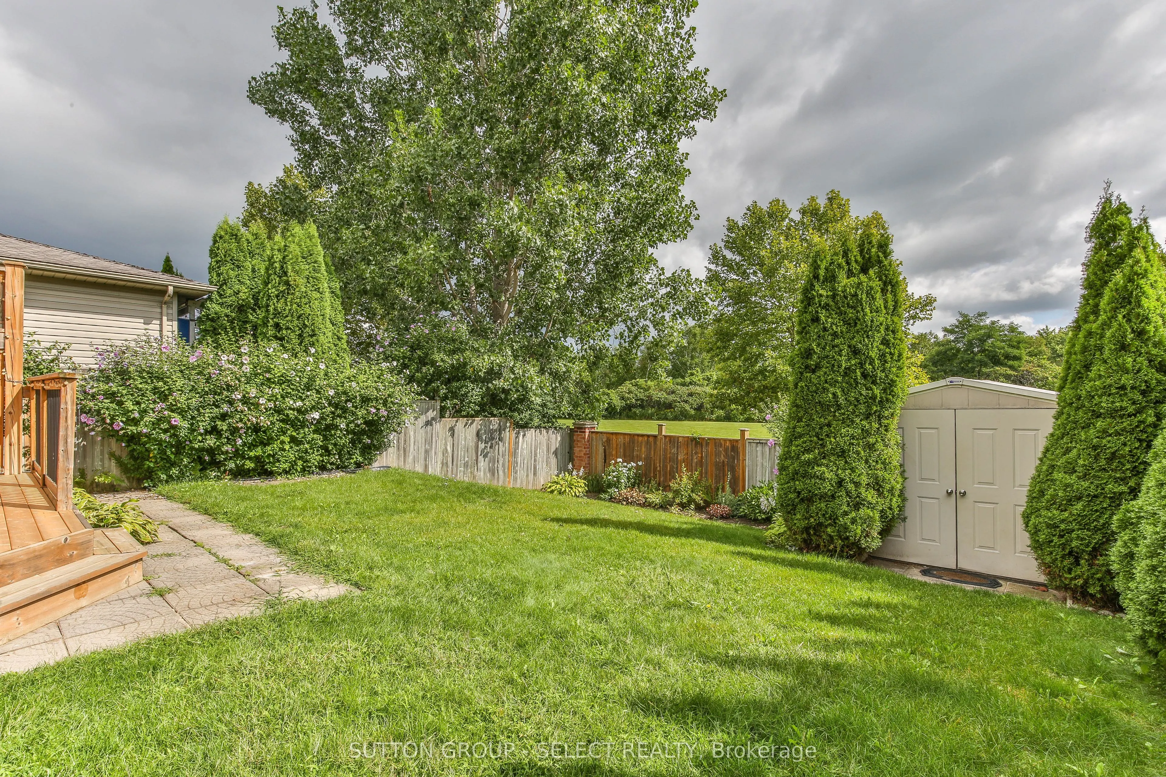 54 Sunrise Crescent
