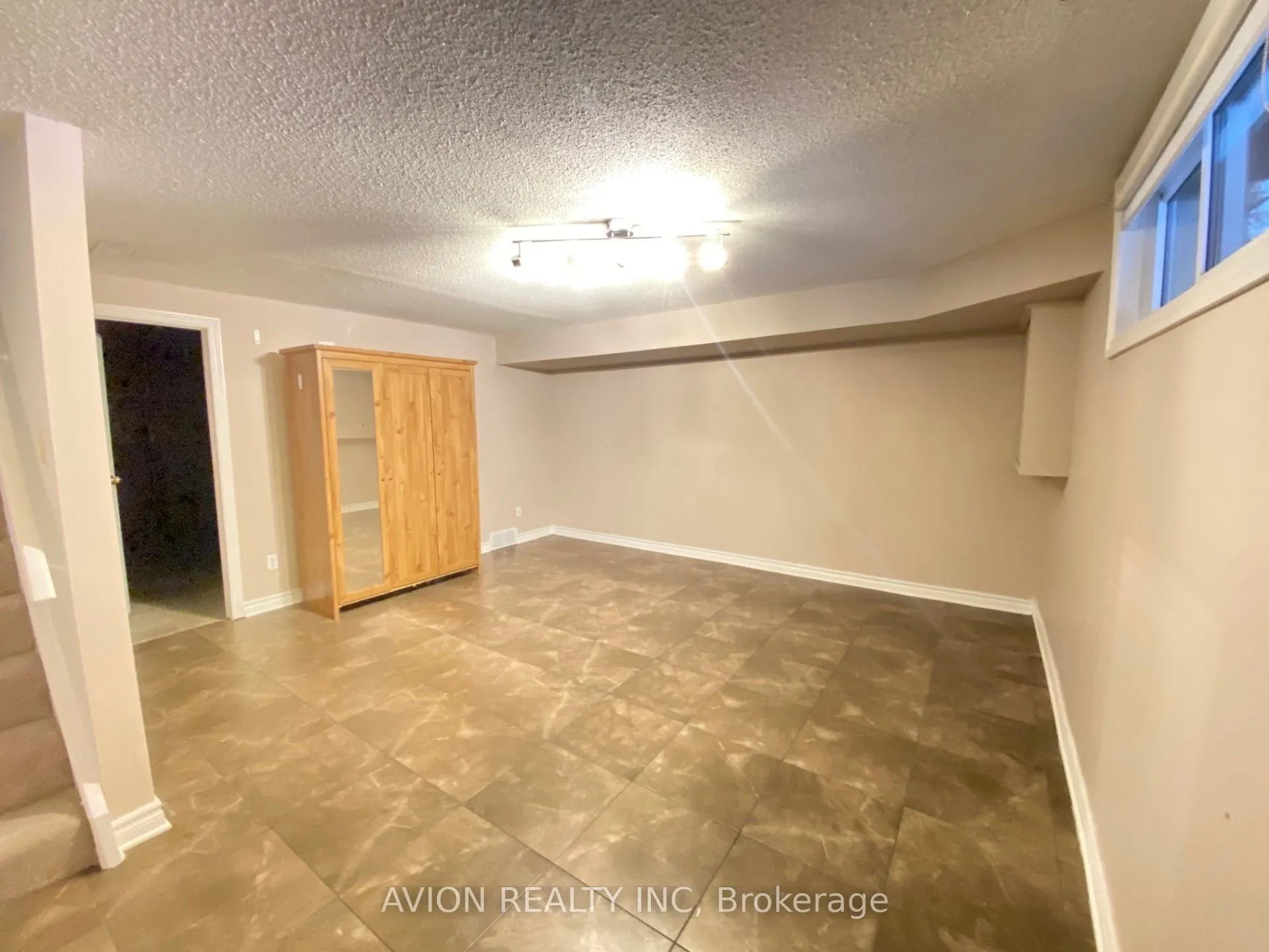 1786 Attawandaron Road #36