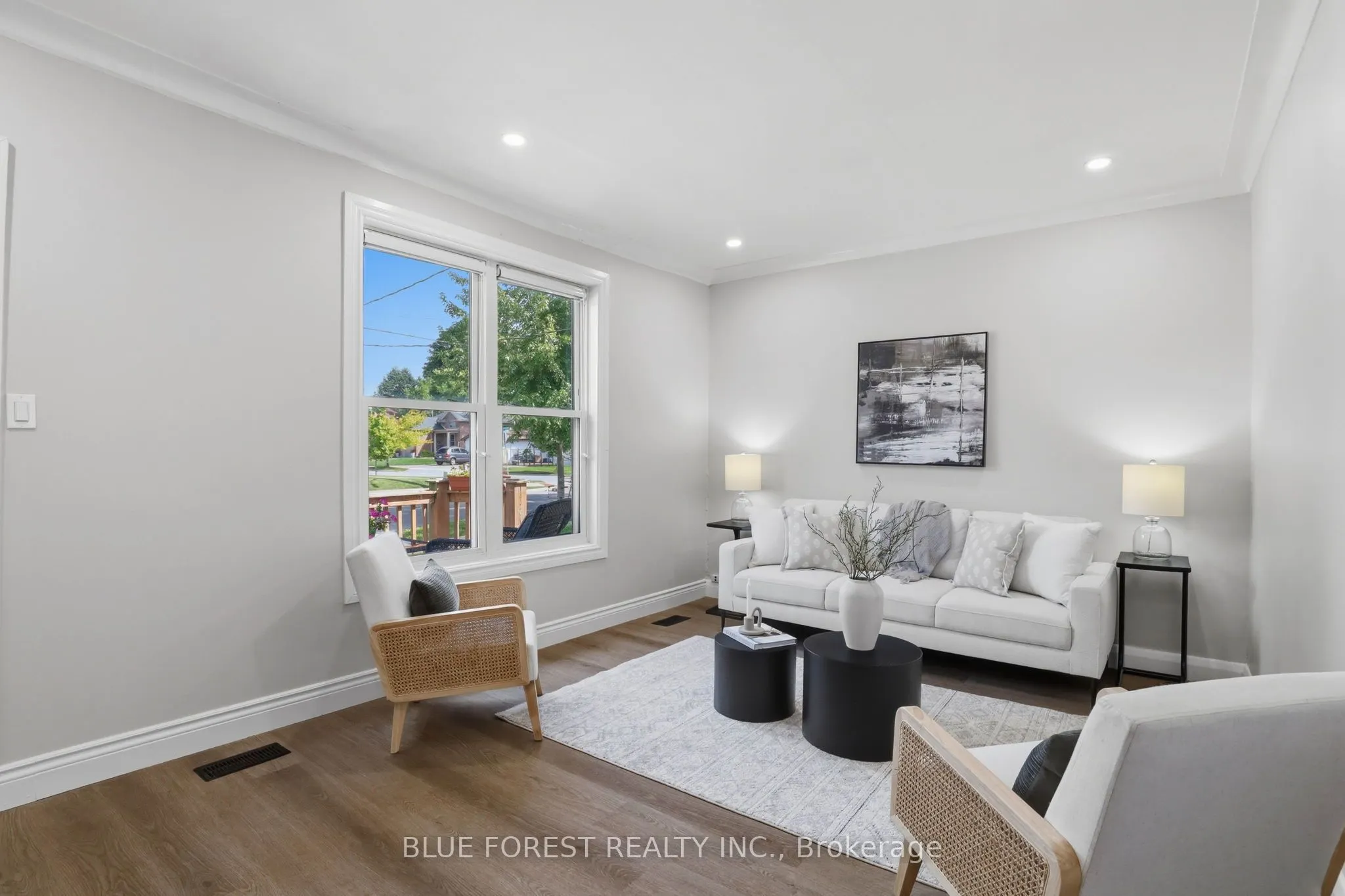 35 Mackay Avenue