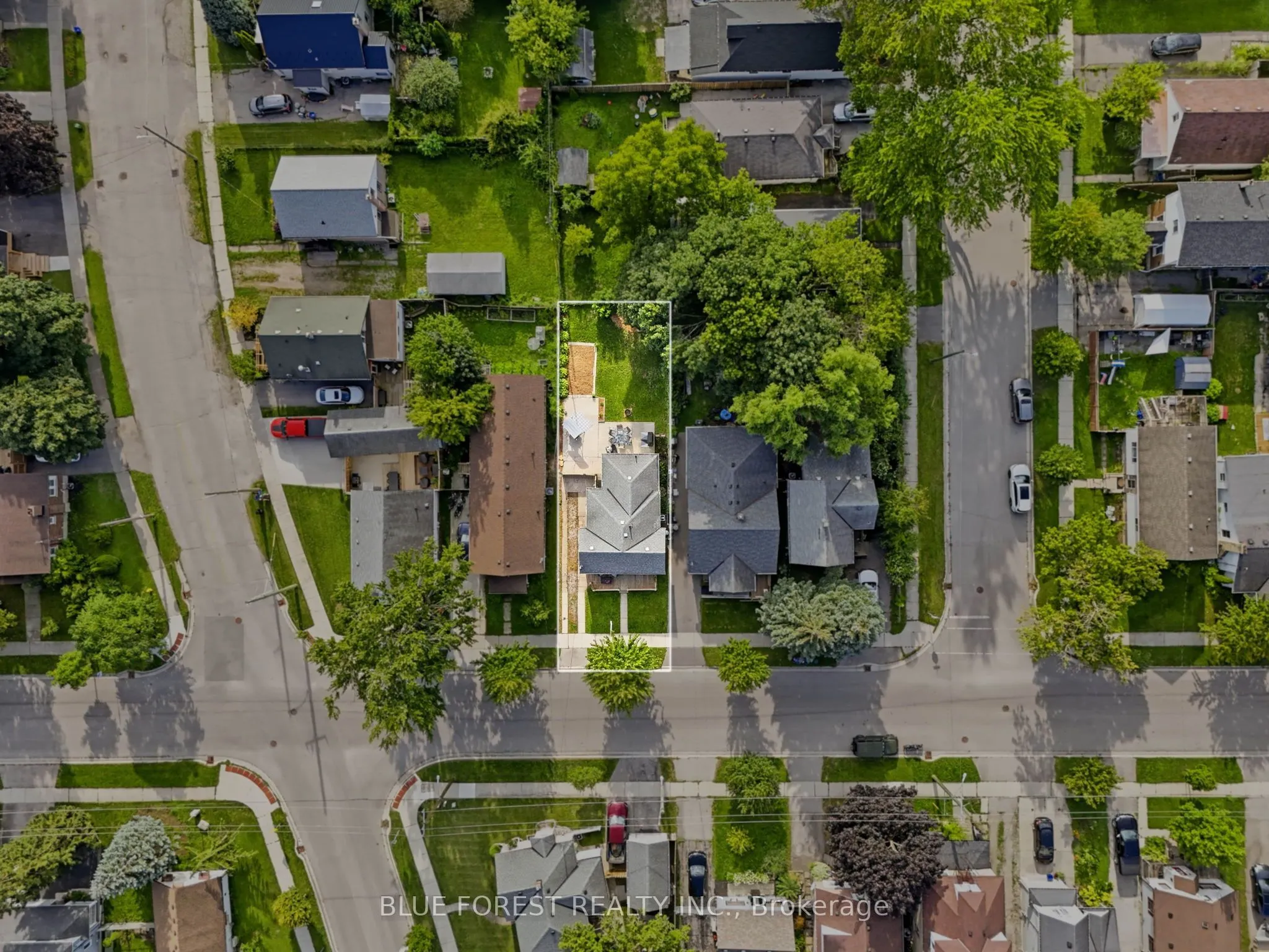 35 Mackay Avenue