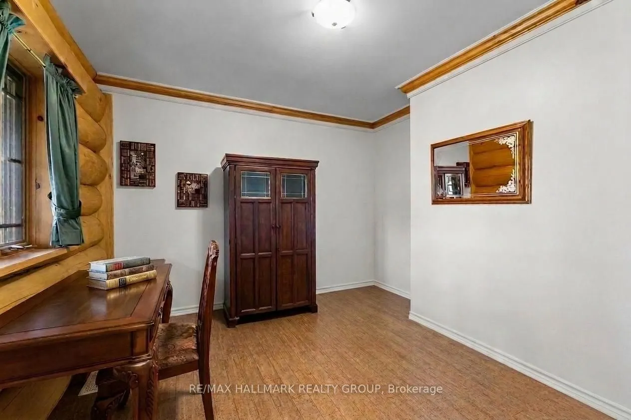 2185 Old Second Line Road
