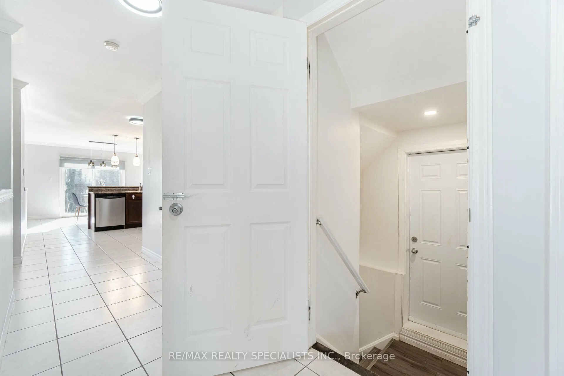 1435 Mickleborough Drive