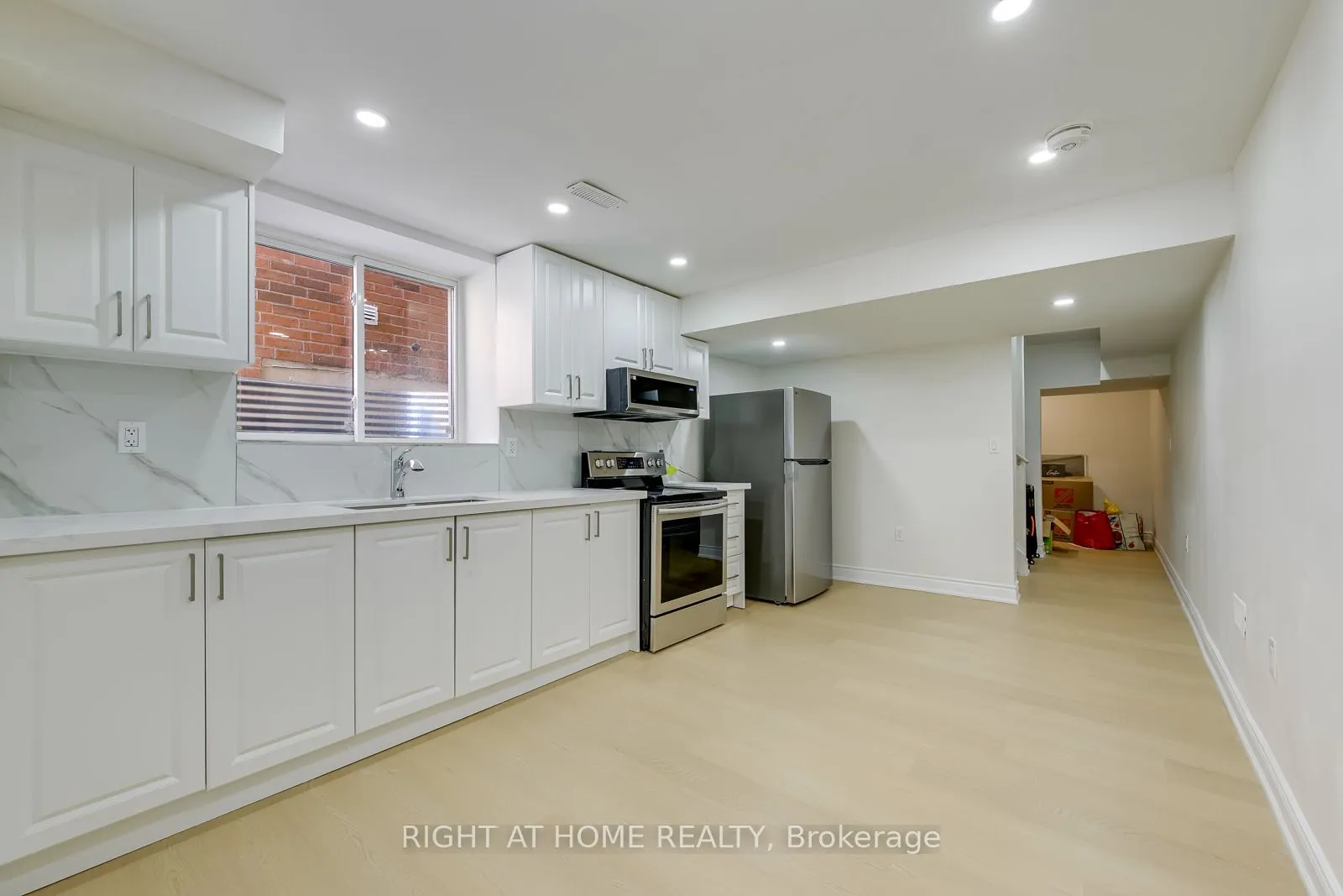 40 Stillwater Crescent