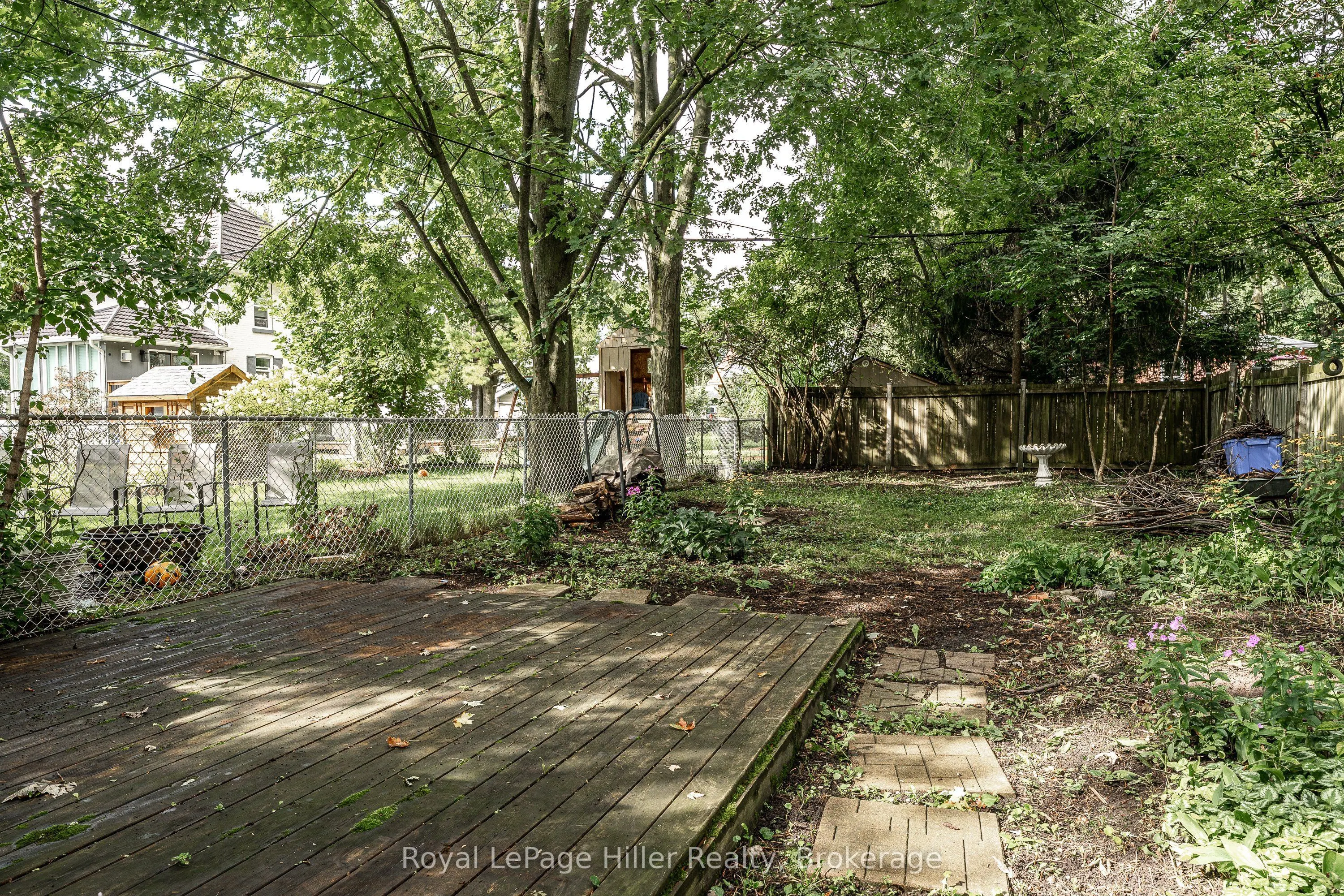 96 McNab Street