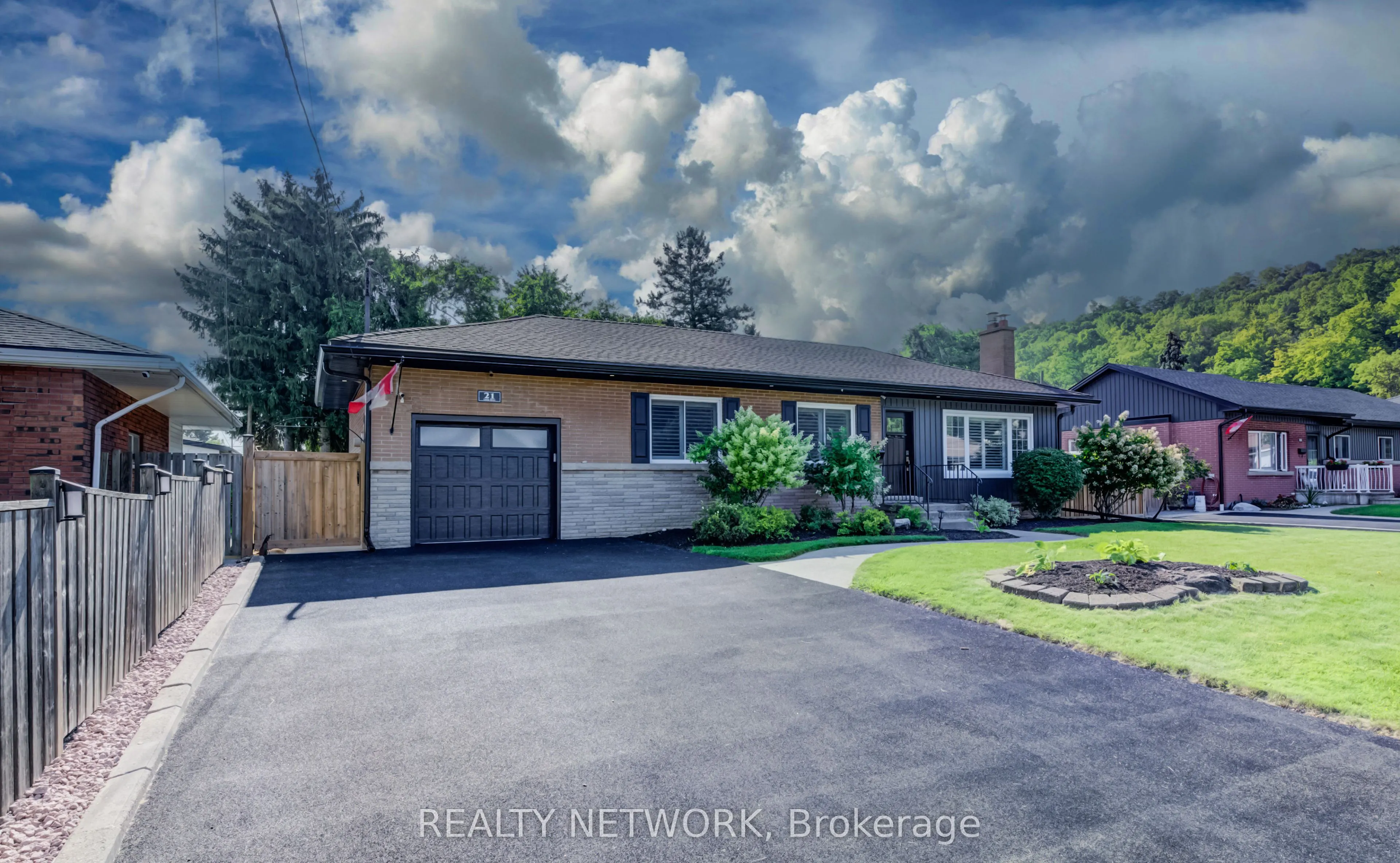 21 Loma Drive
