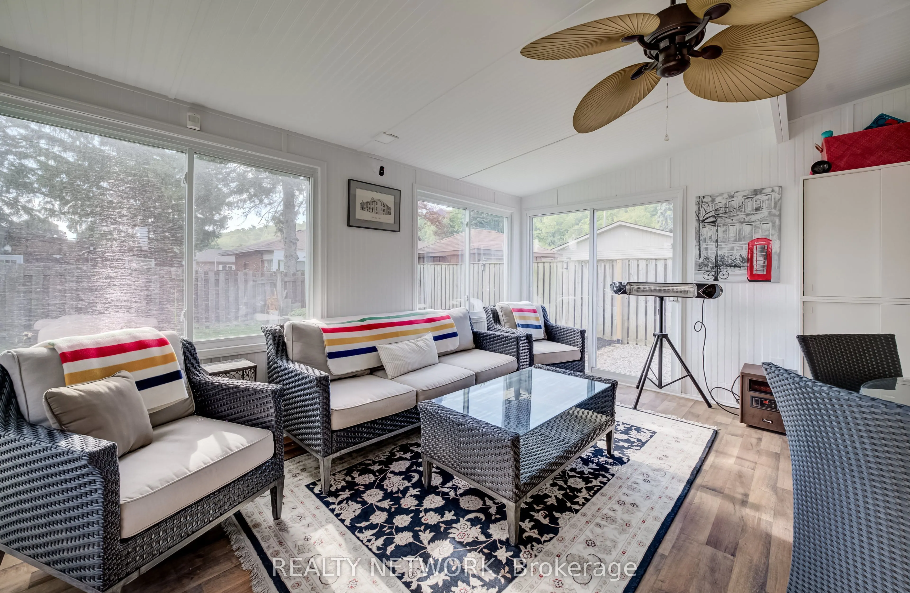 21 Loma Drive