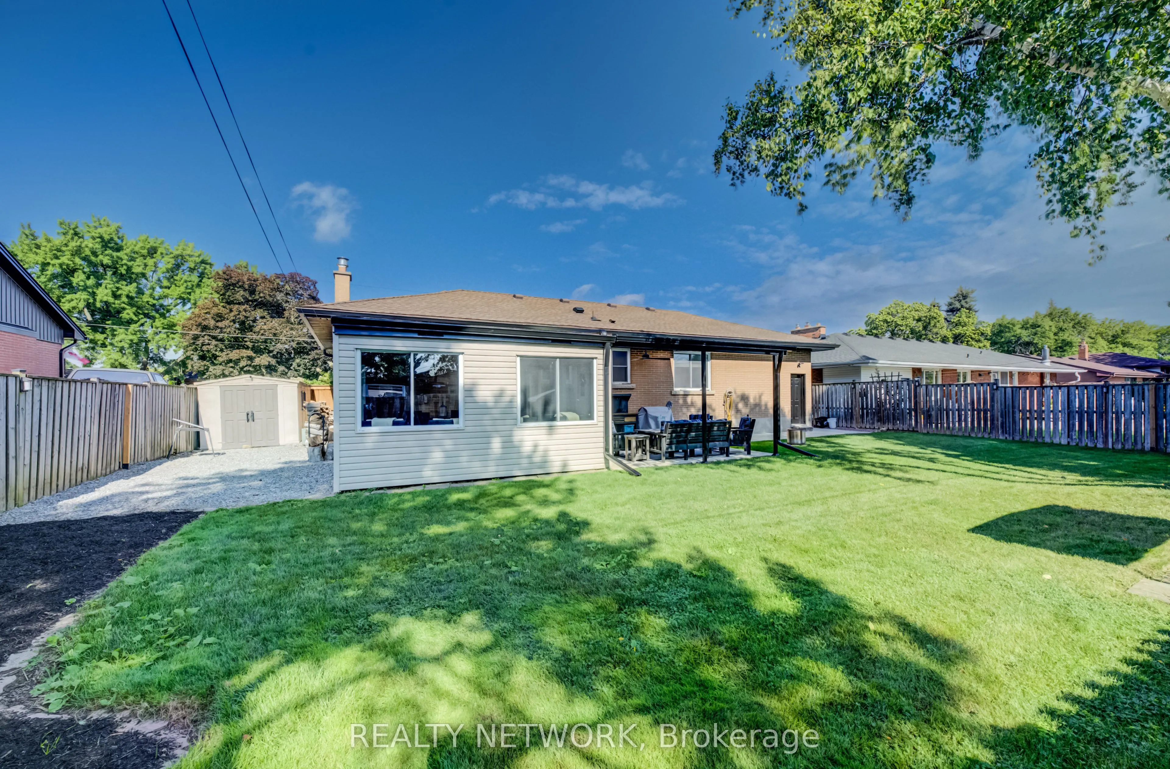 21 Loma Drive
